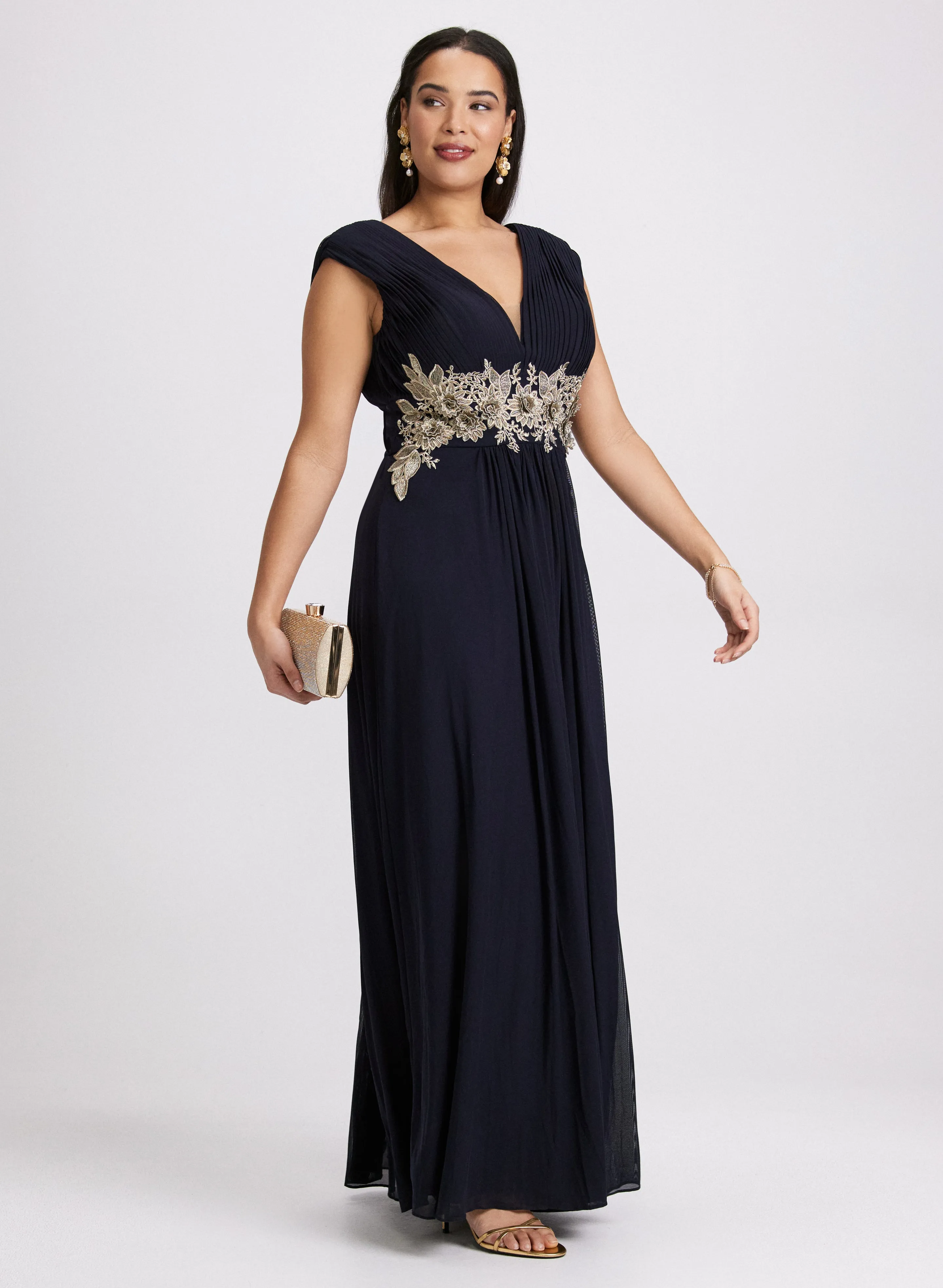 Embroidered Appliqué Dress sold by Laura product image thumbnail 2