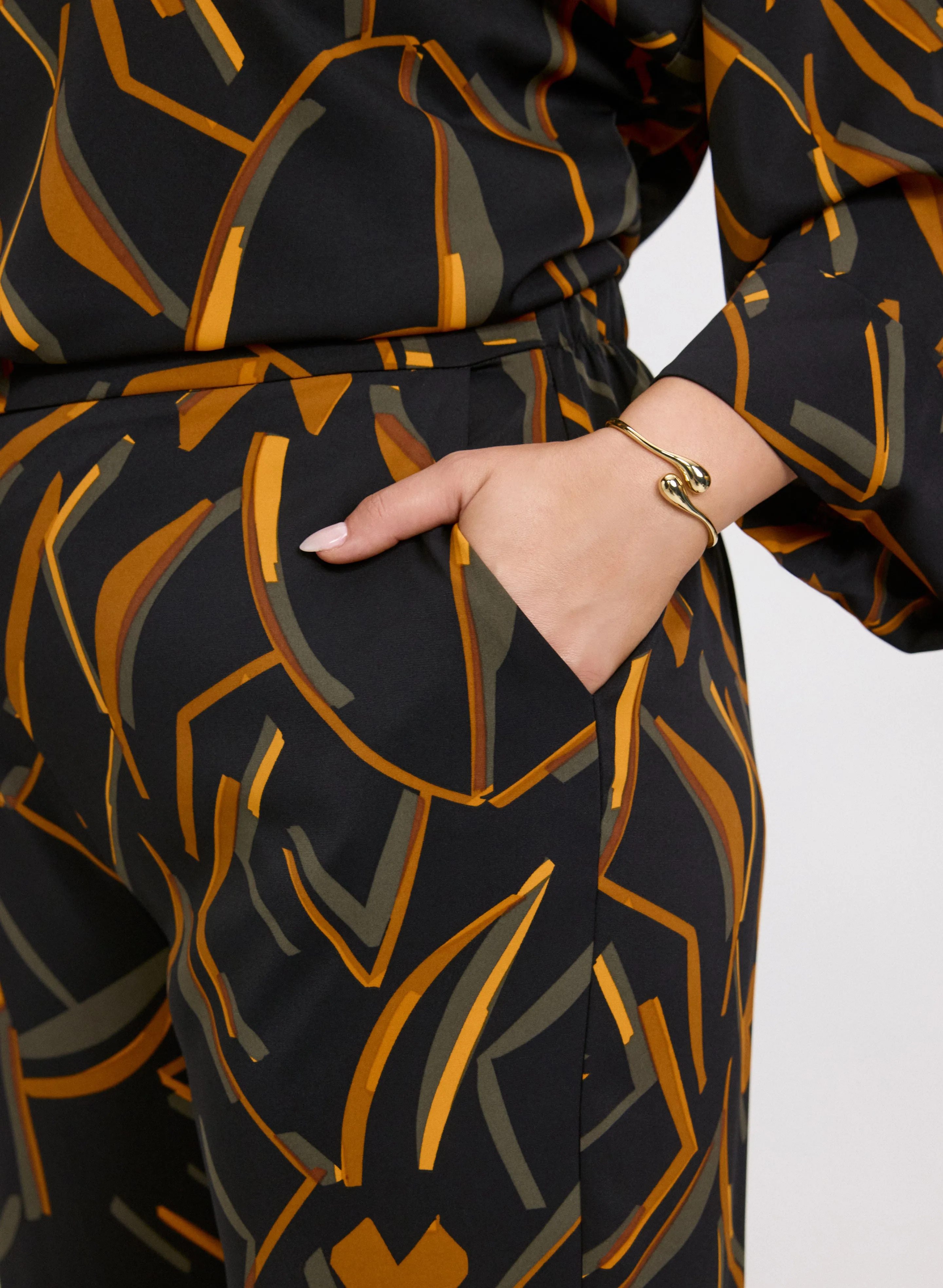 Joseph Ribkoff - Abstract Striped Pants sold by Laura product image thumbnail 5