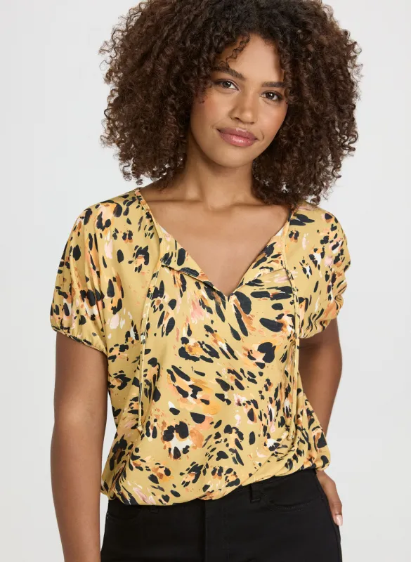 Abstract Print Top sold by Laura