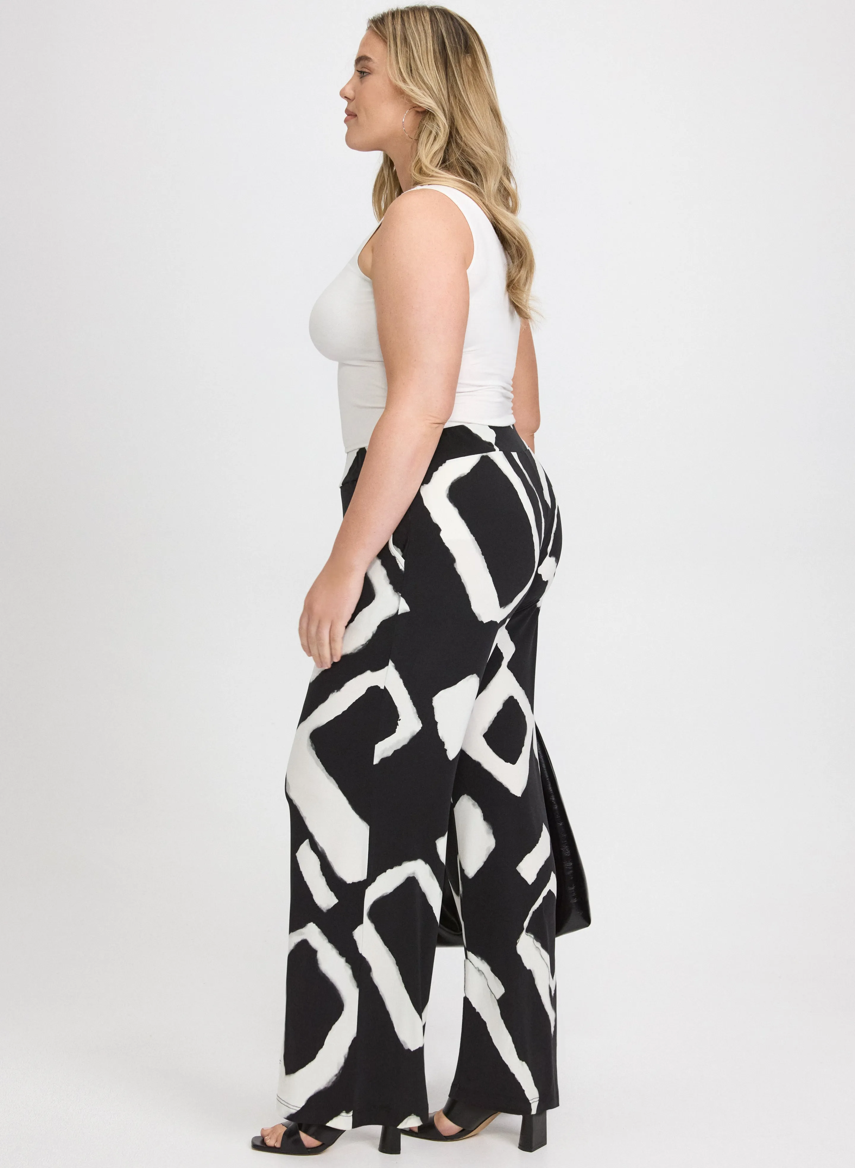 Geometric Wide-Leg Pants sold by Laura product image thumbnail 5