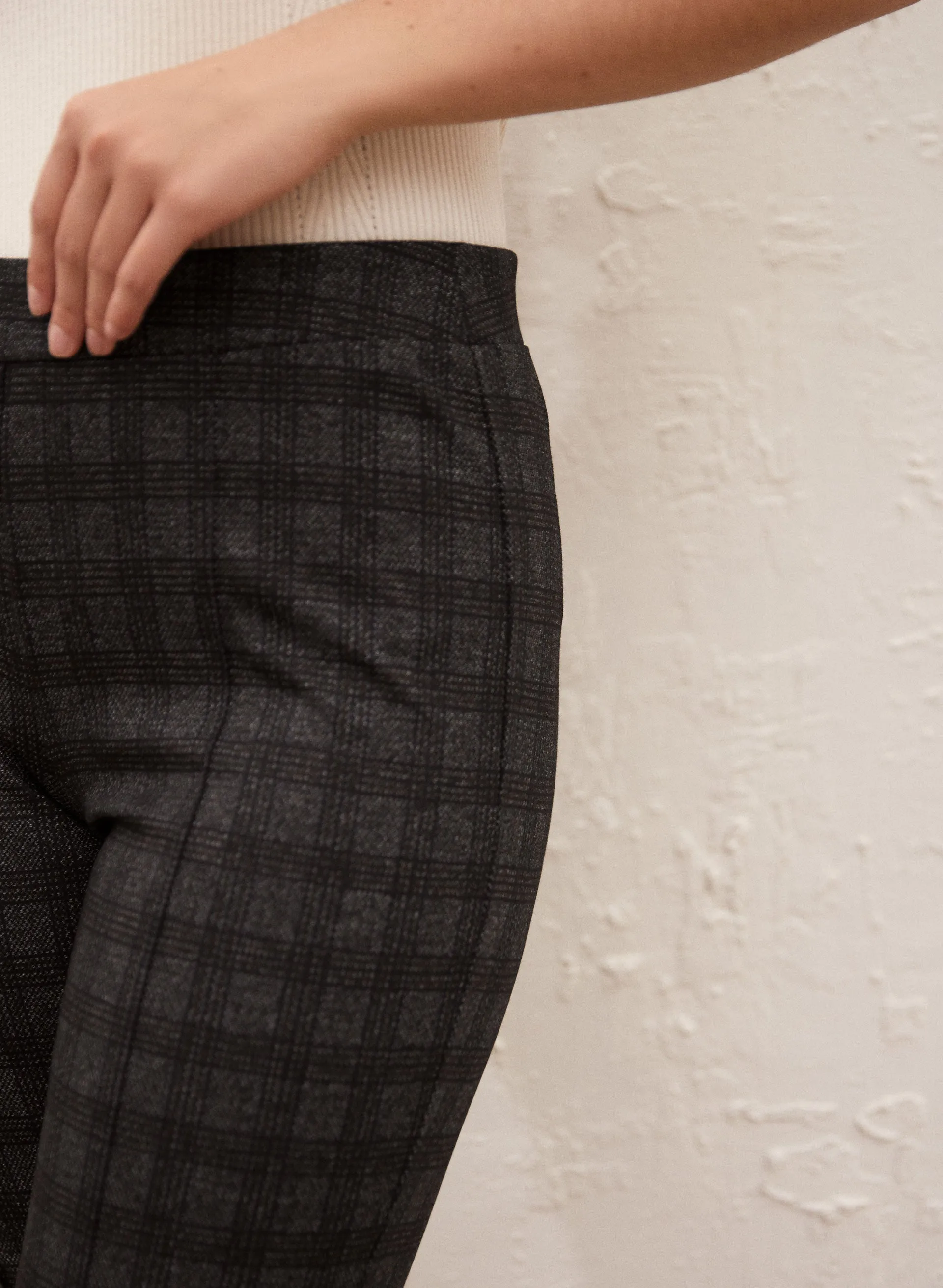 Pull-On Plaid Motif Pants sold by Laura product image thumbnail 2