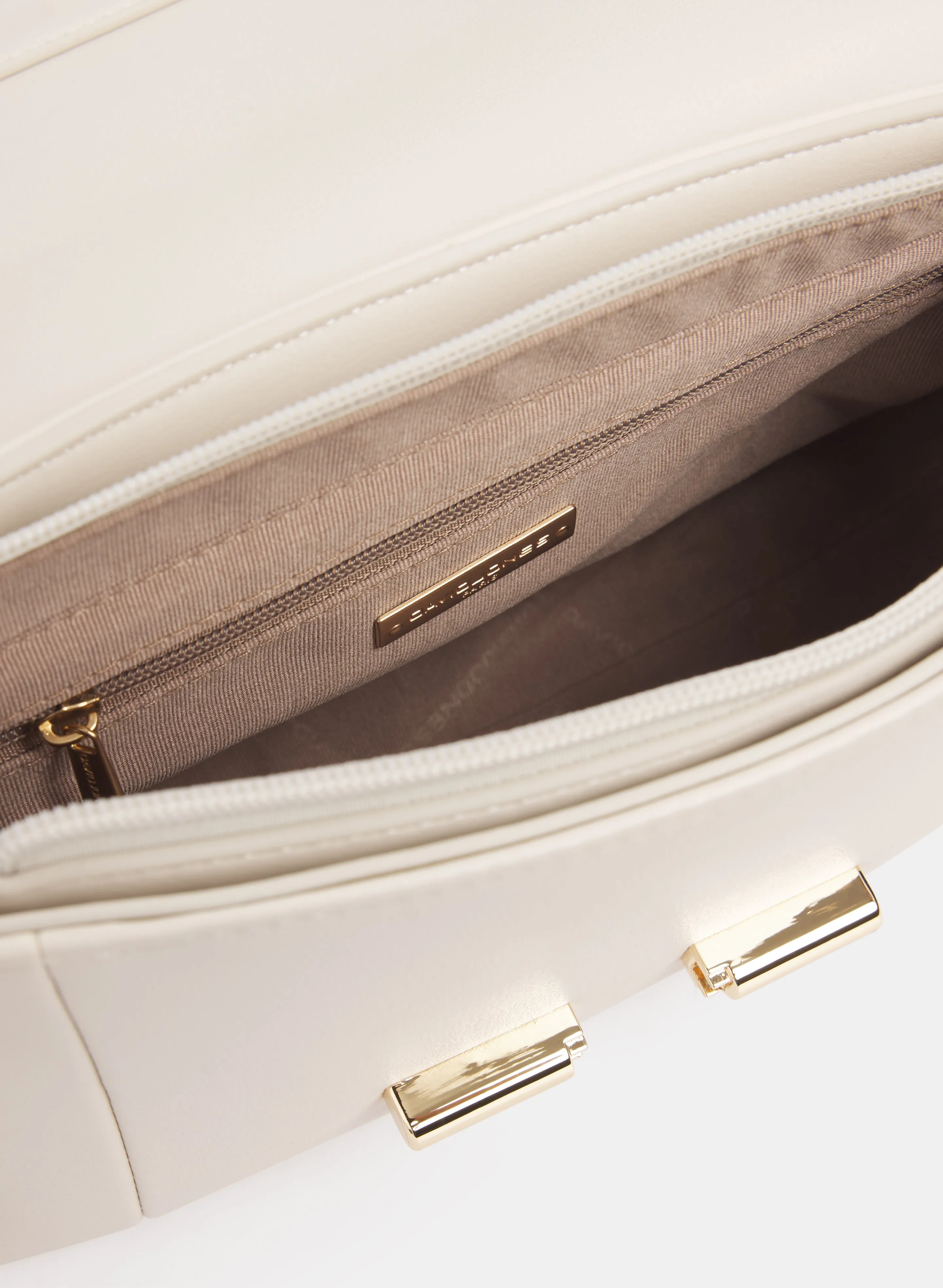 Vegan Leather Handbag sold by Laura product image thumbnail 3