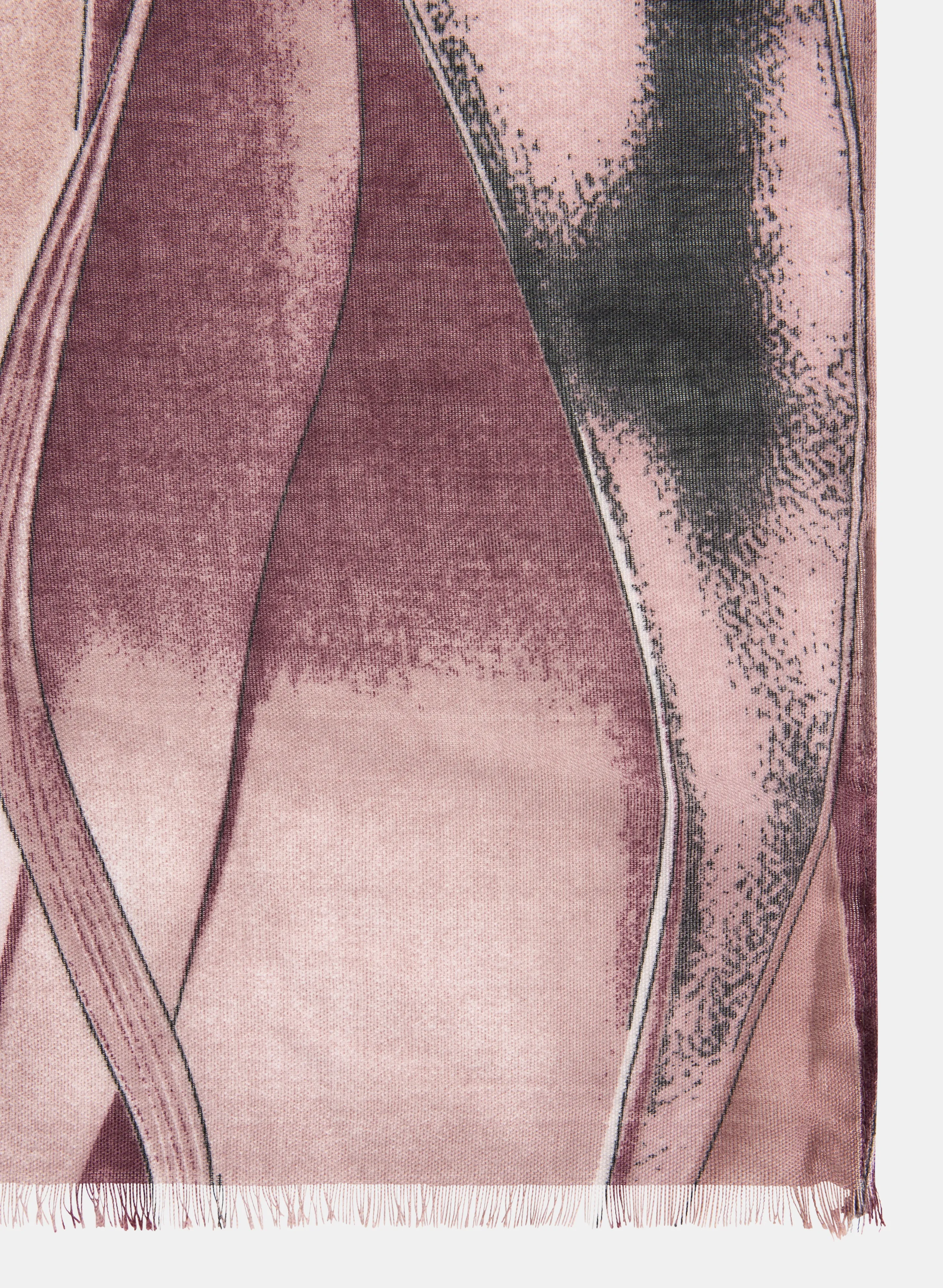 Abstract Scarf sold by Laura product image thumbnail 3