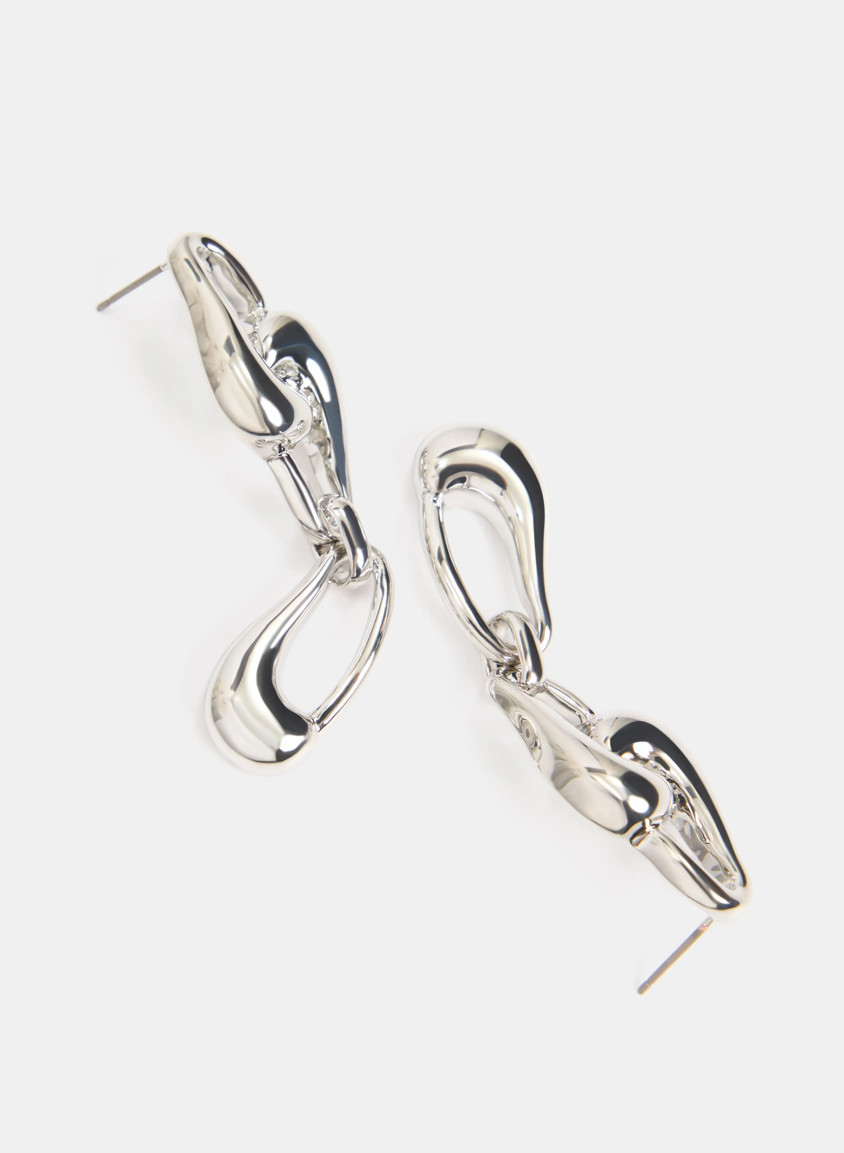 Irregular Chain Link Earrings sold by Laura product image thumbnail 2