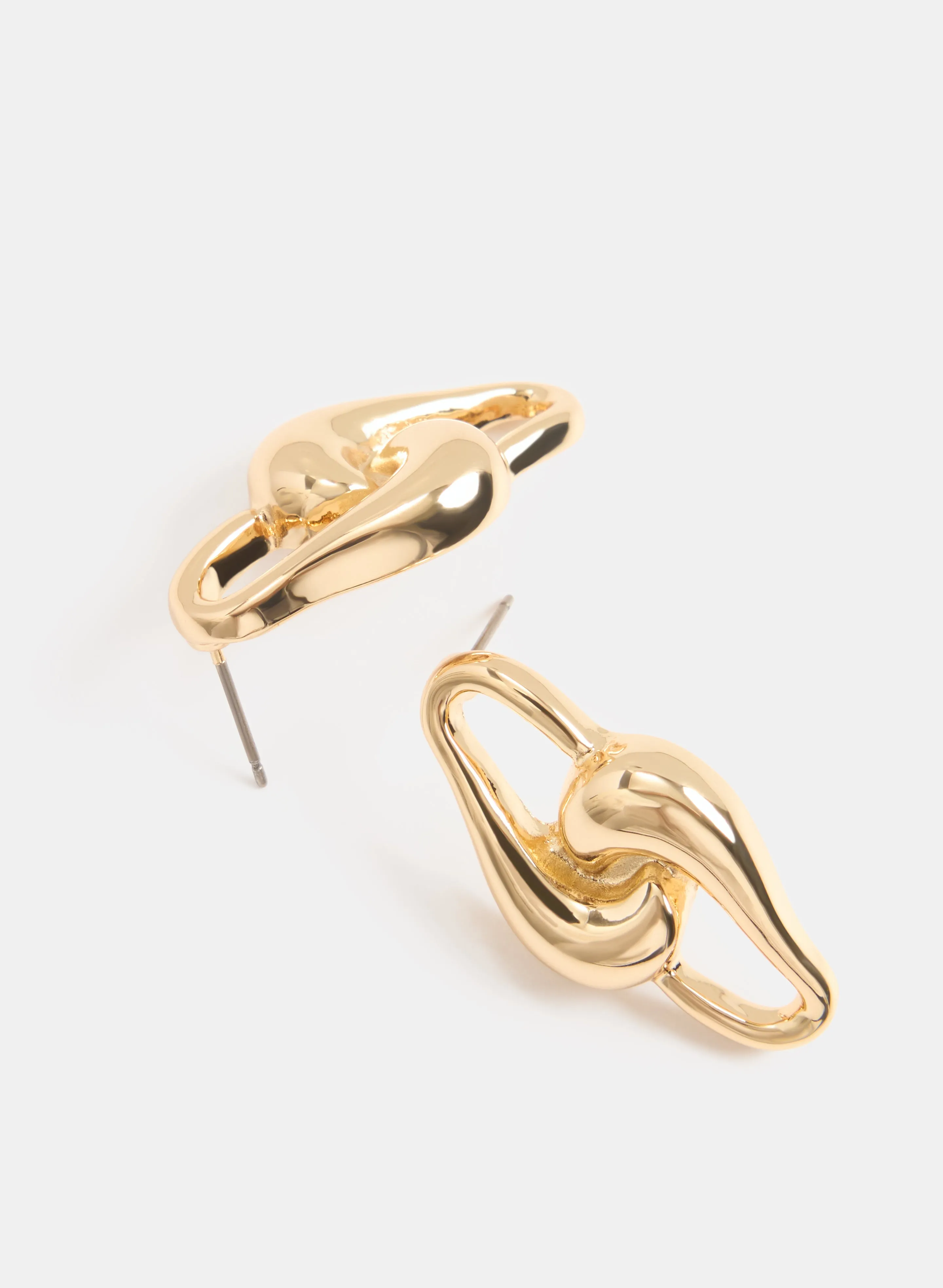 Irregular Chain Link Earrings sold by Laura product image thumbnail 2