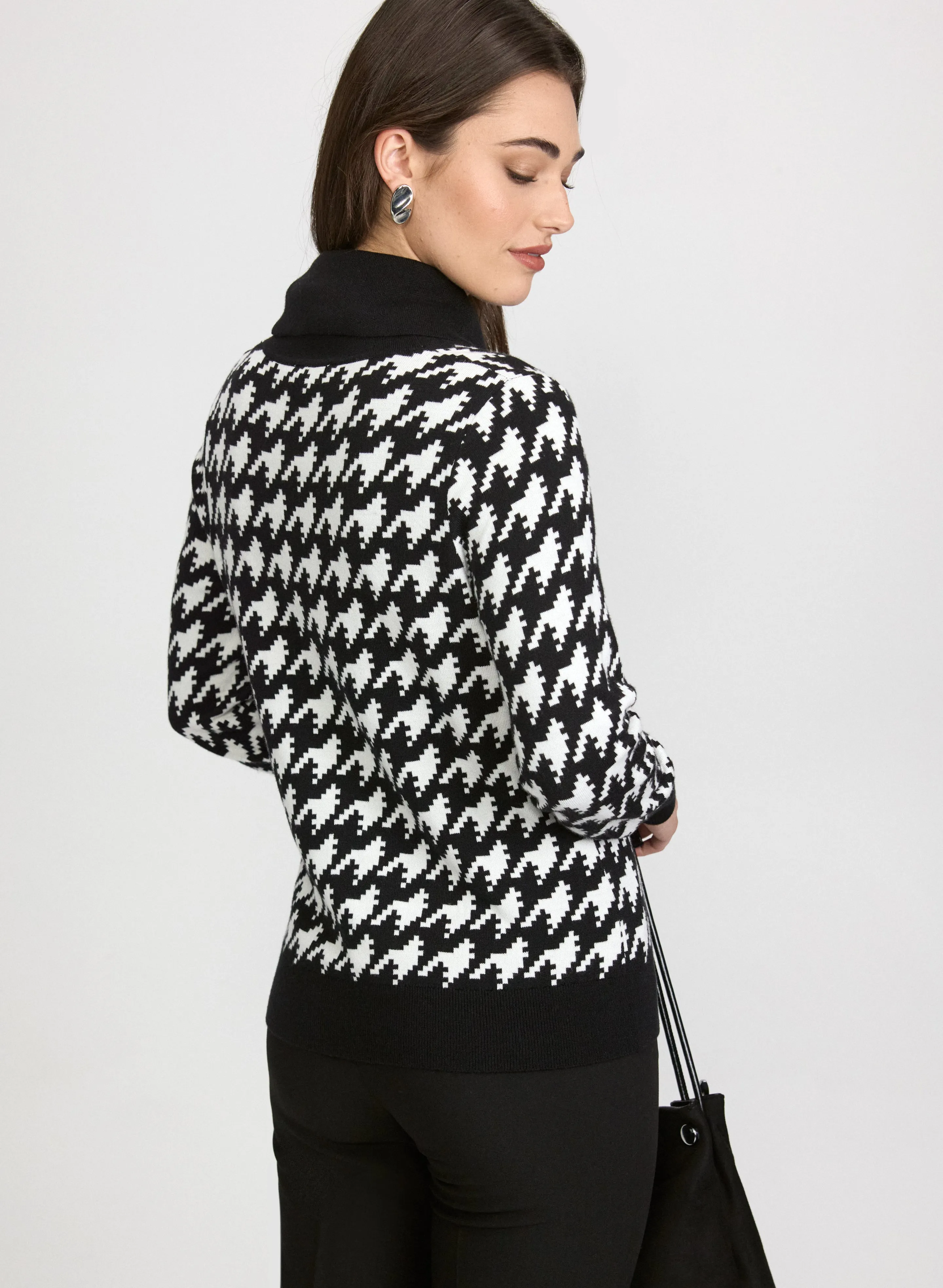 Houndstooth Sweater sold by Laura product image thumbnail 3