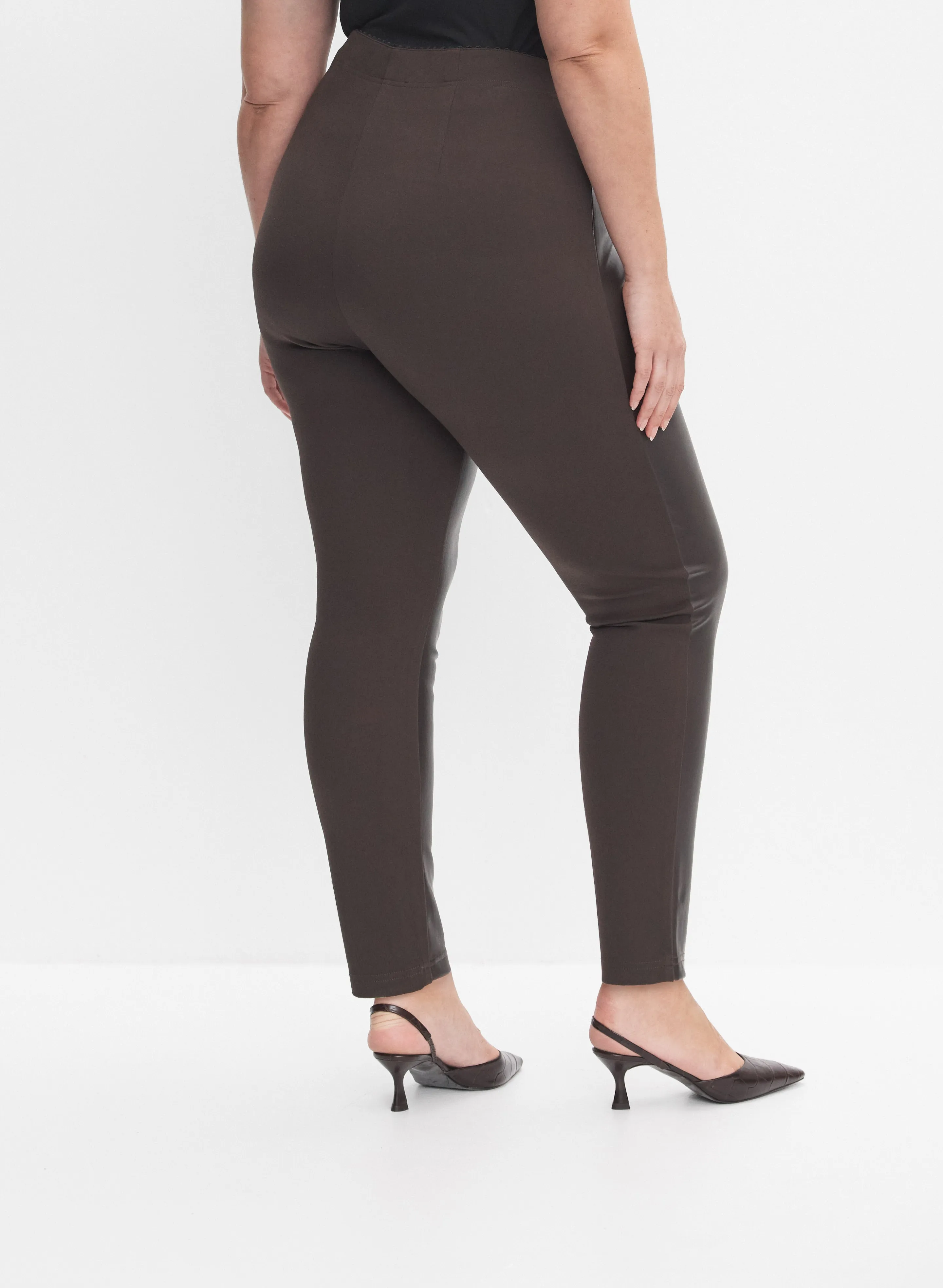 Melanie Lyne - Chloe Vegan Leather Front Leggings sold by Laura product image thumbnail 5