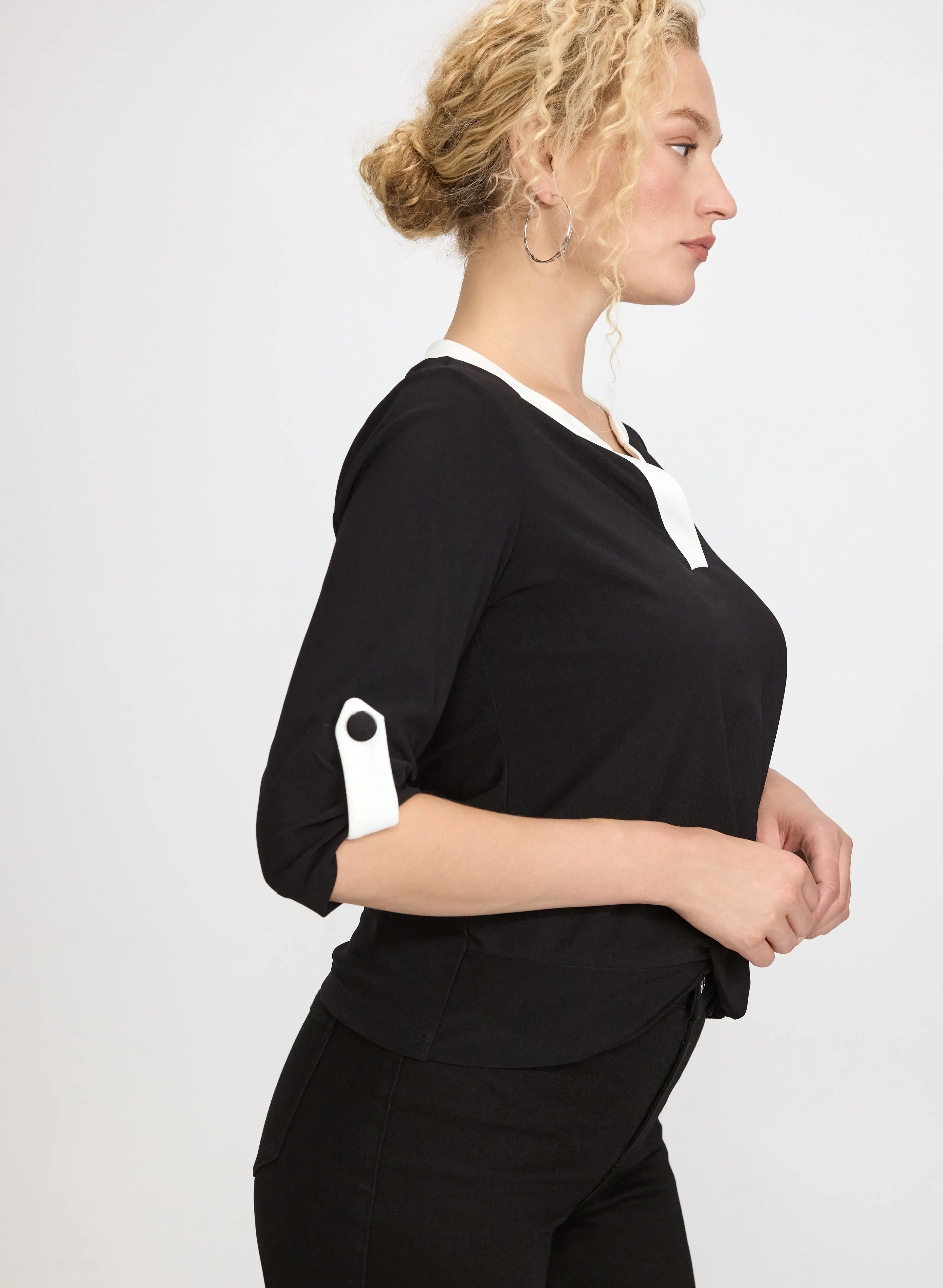 Contrast Trim Top sold by Laura product image thumbnail 2