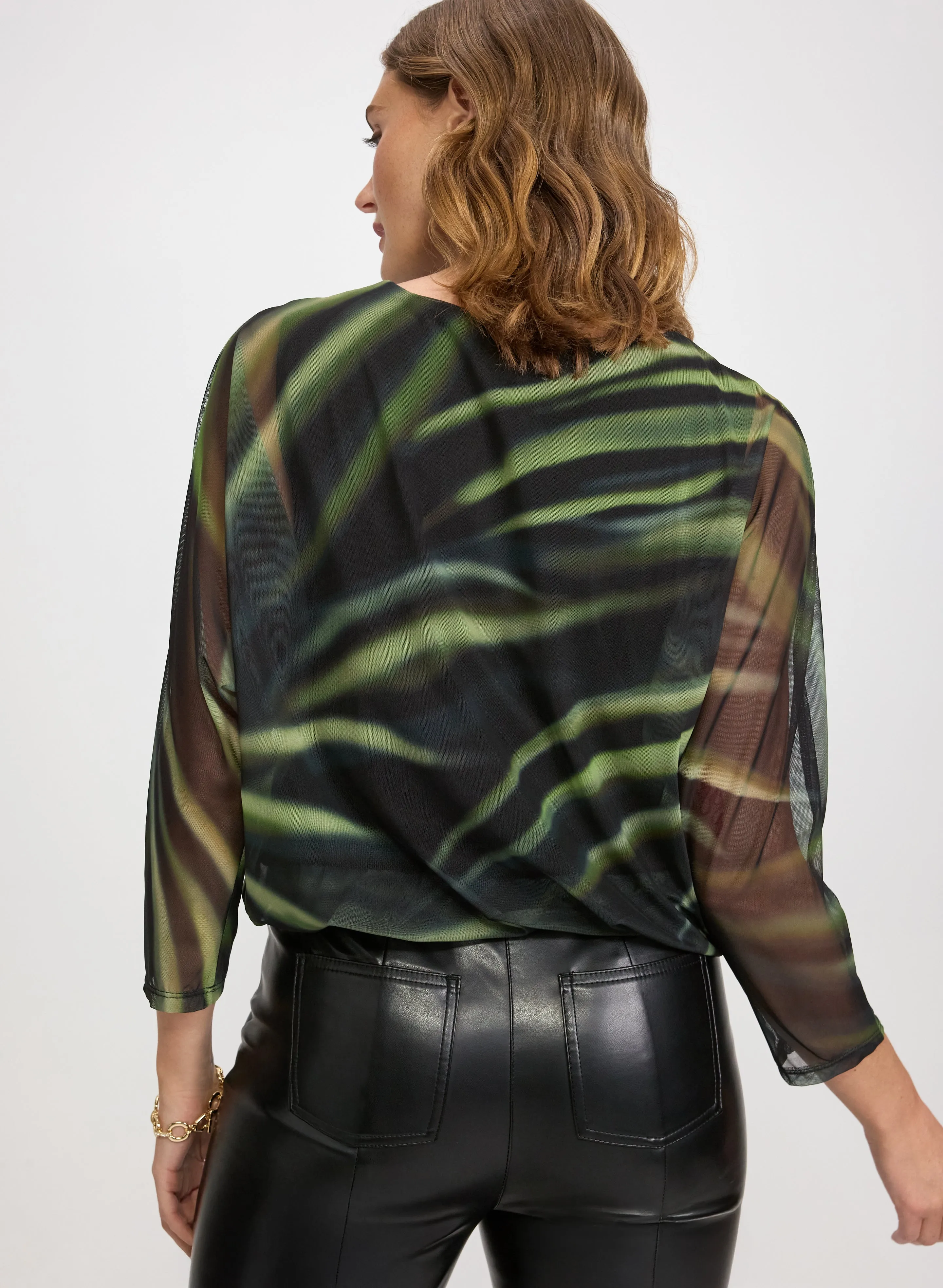 Mesh Abstract Top sold by Laura product image thumbnail 3