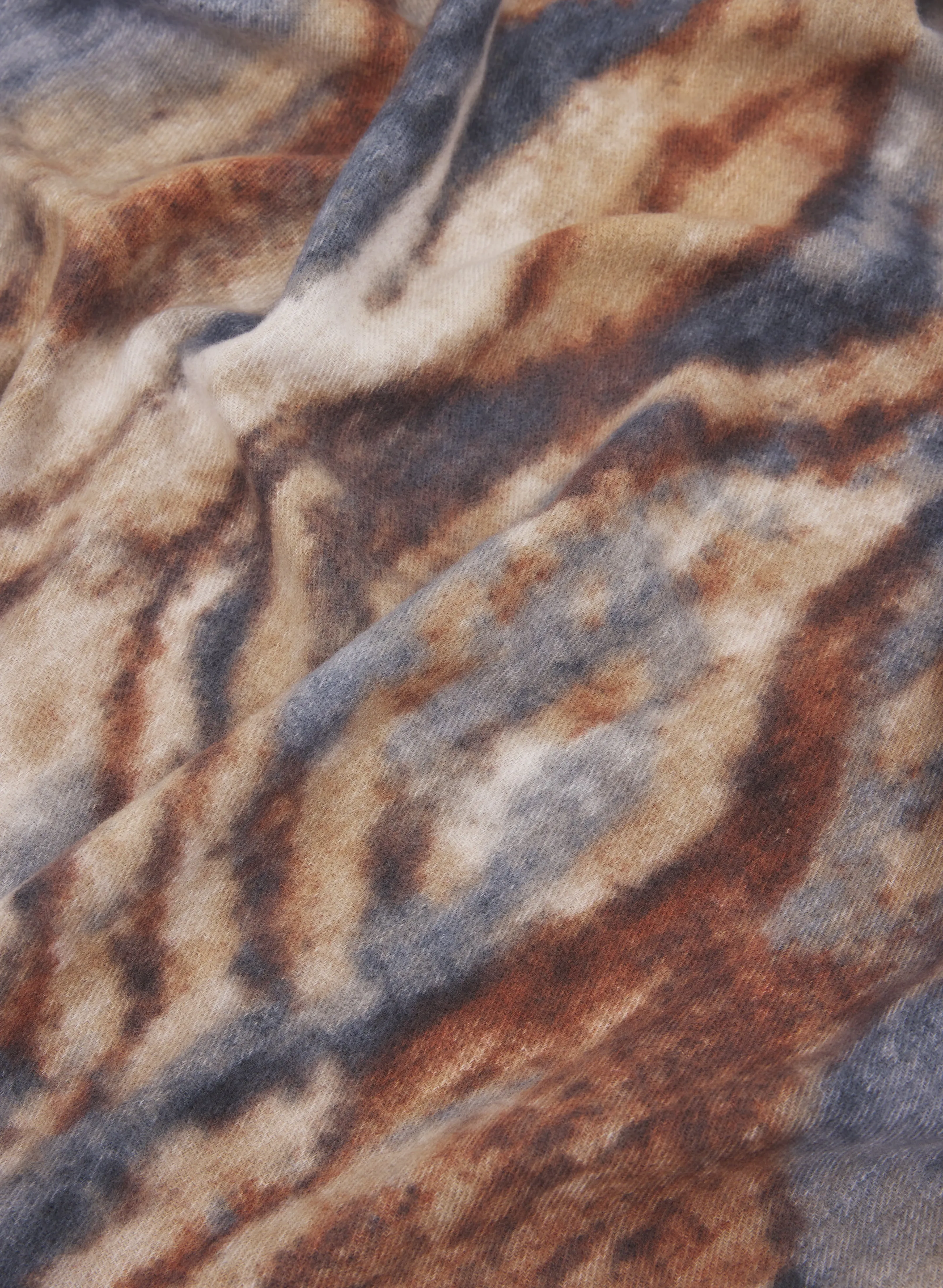 Abstract Wave Scarf sold by Laura product image thumbnail 2