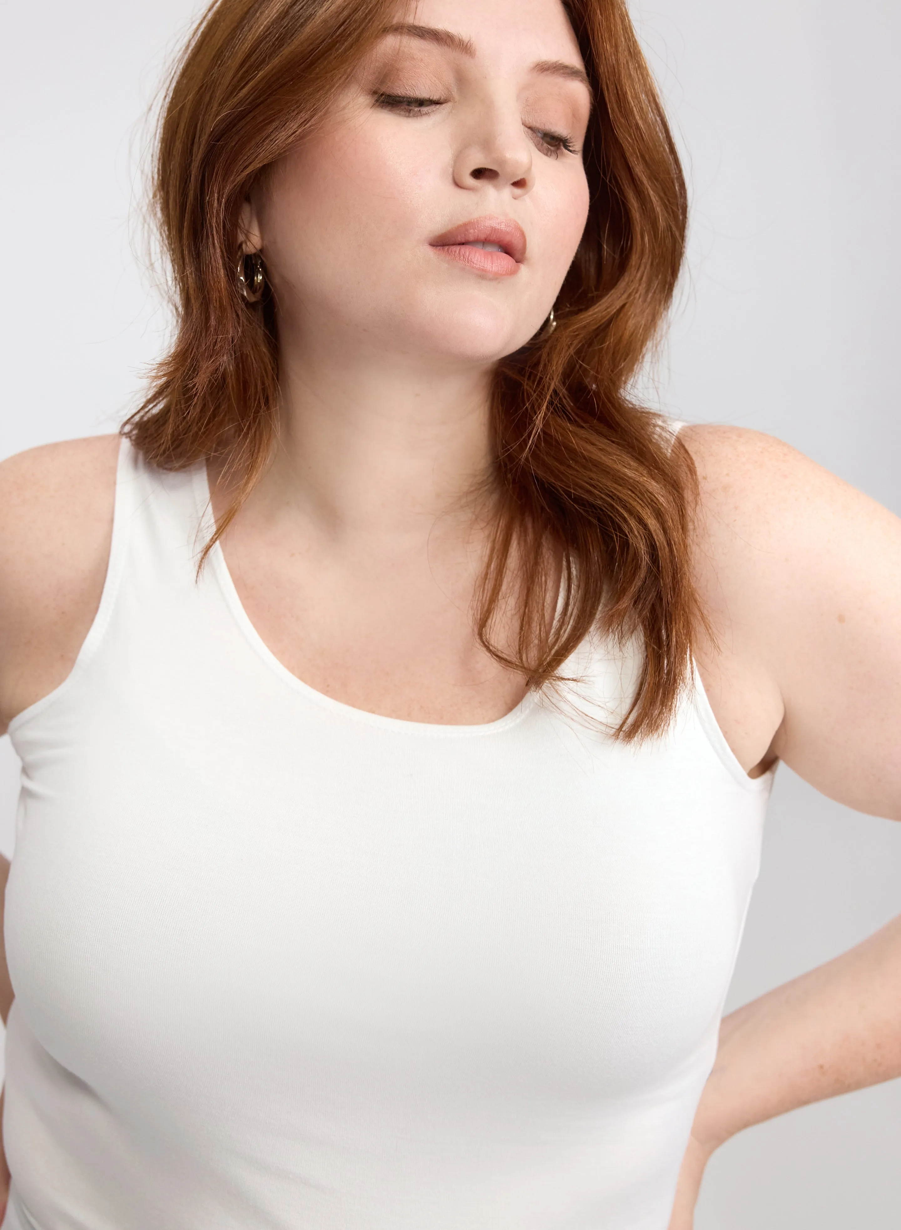 Scoop Neck Tank Top sold by Laura product image thumbnail 2