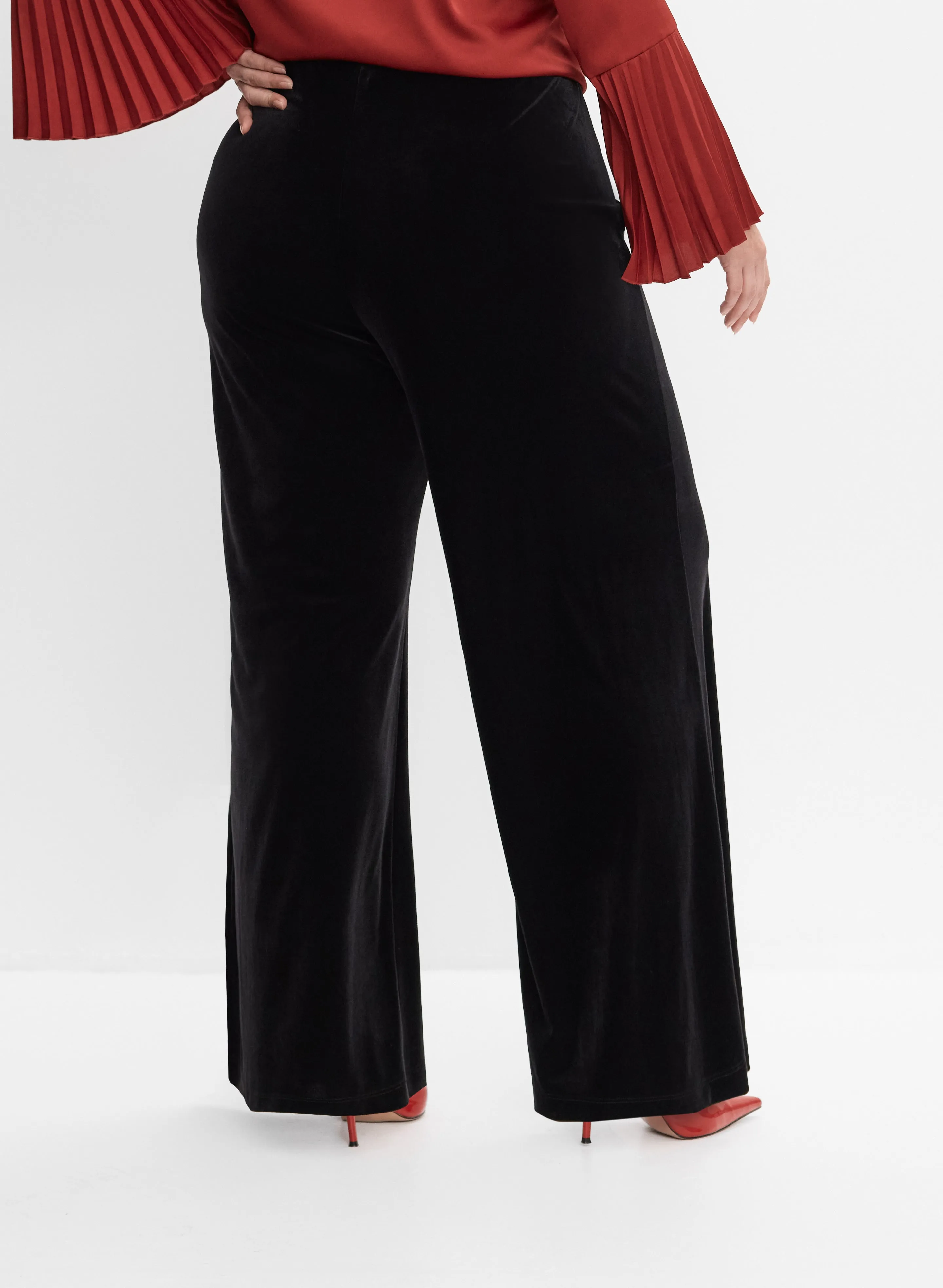 Melanie Lyne - Velvet Wide-Leg Pants sold by Laura product image thumbnail 5