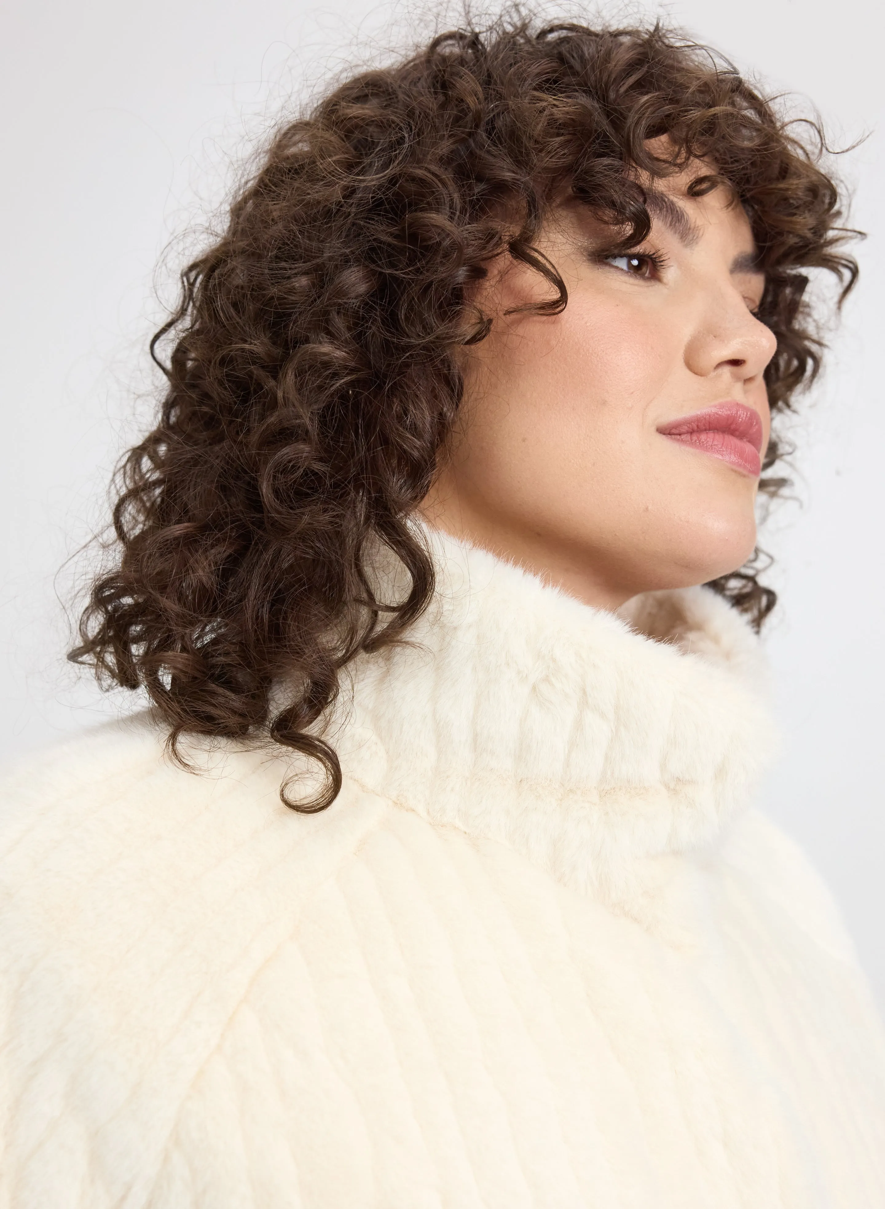 Faux Fur Coat sold by Laura product image thumbnail 5