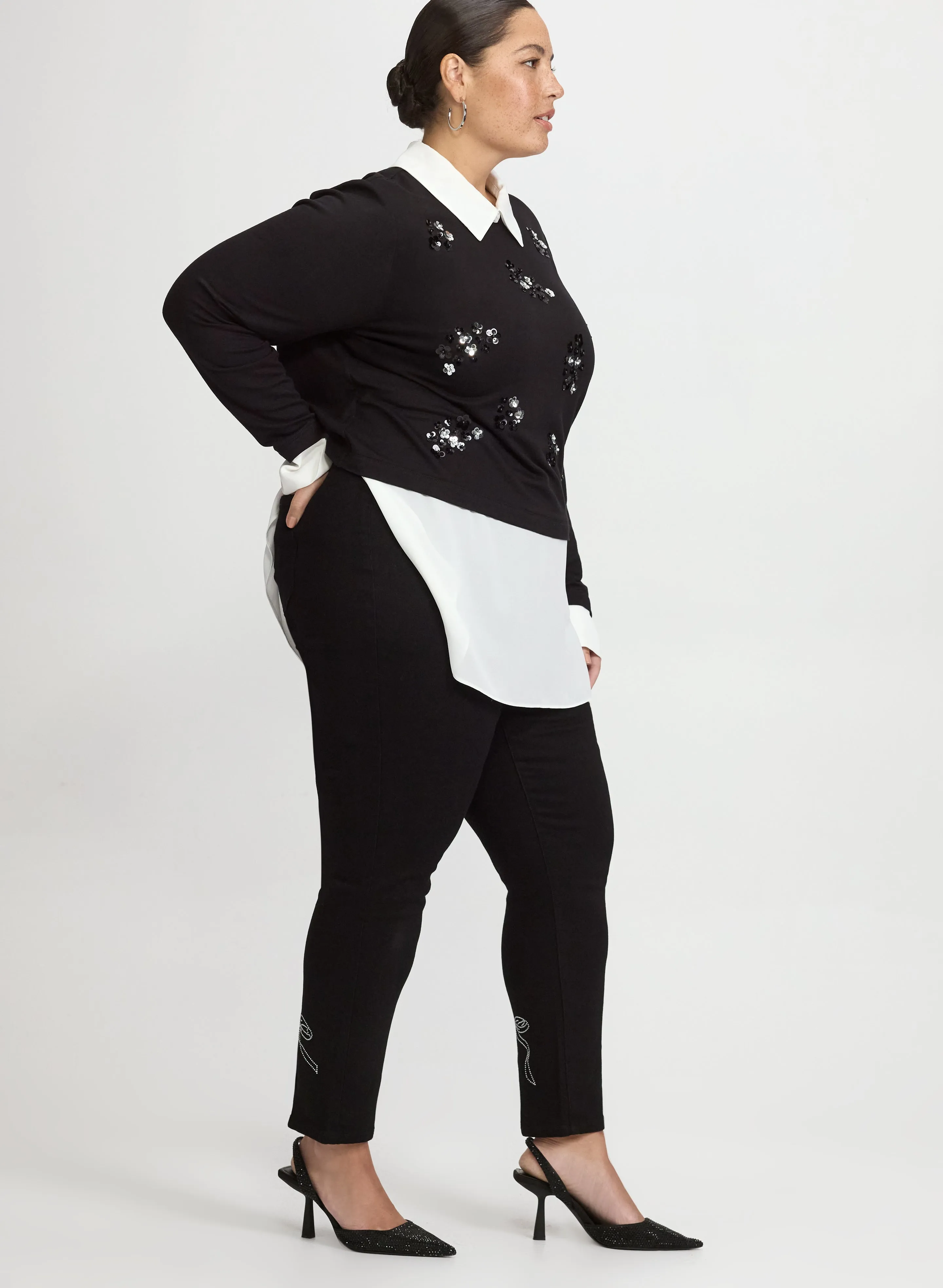 Embellished Bow Detail Jeans sold by Laura product image thumbnail 5