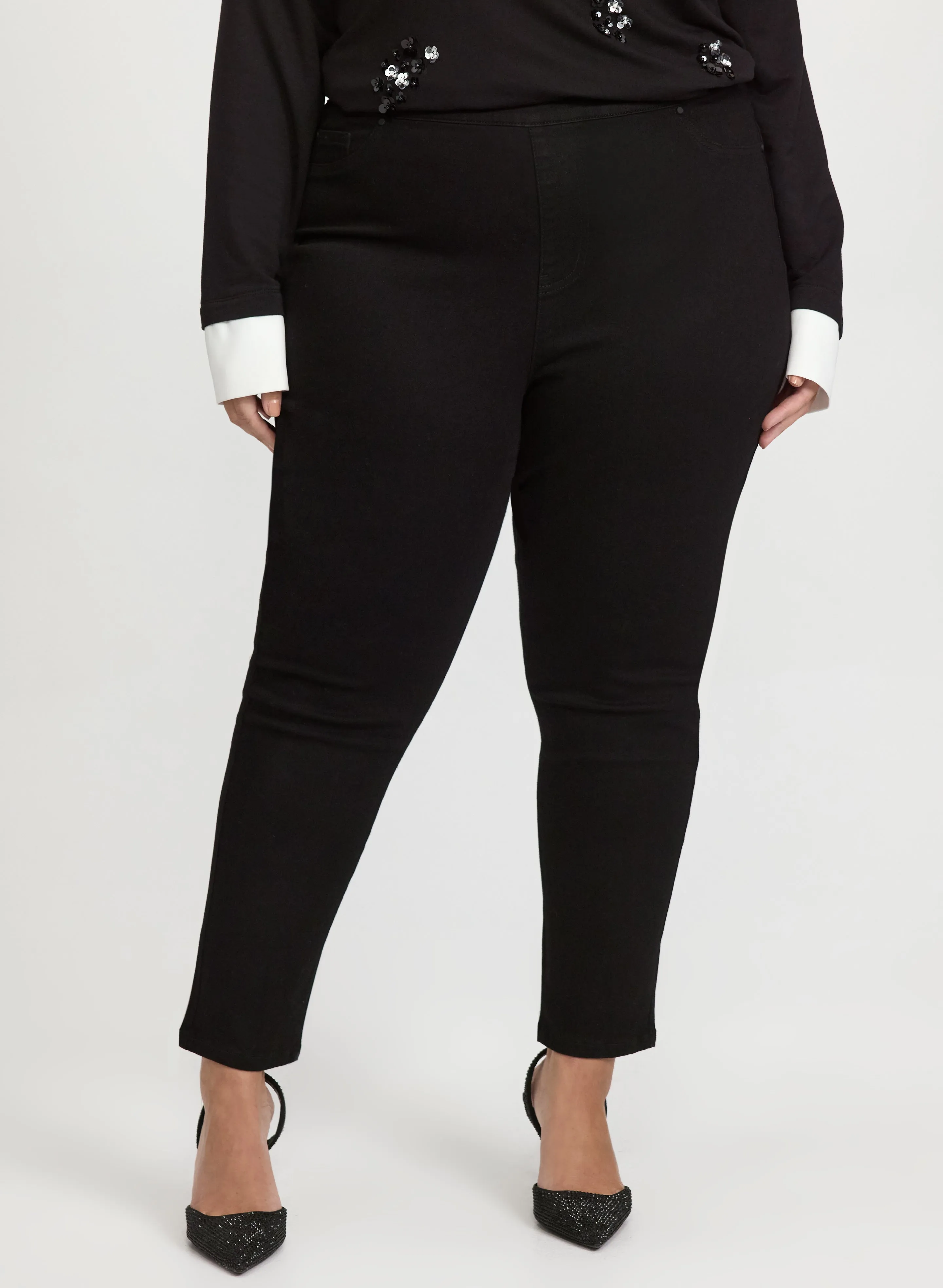 Embellished Bow Detail Jeans sold by Laura