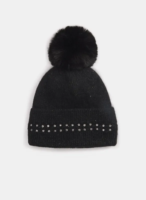 Embellished Tuque sold by Laura