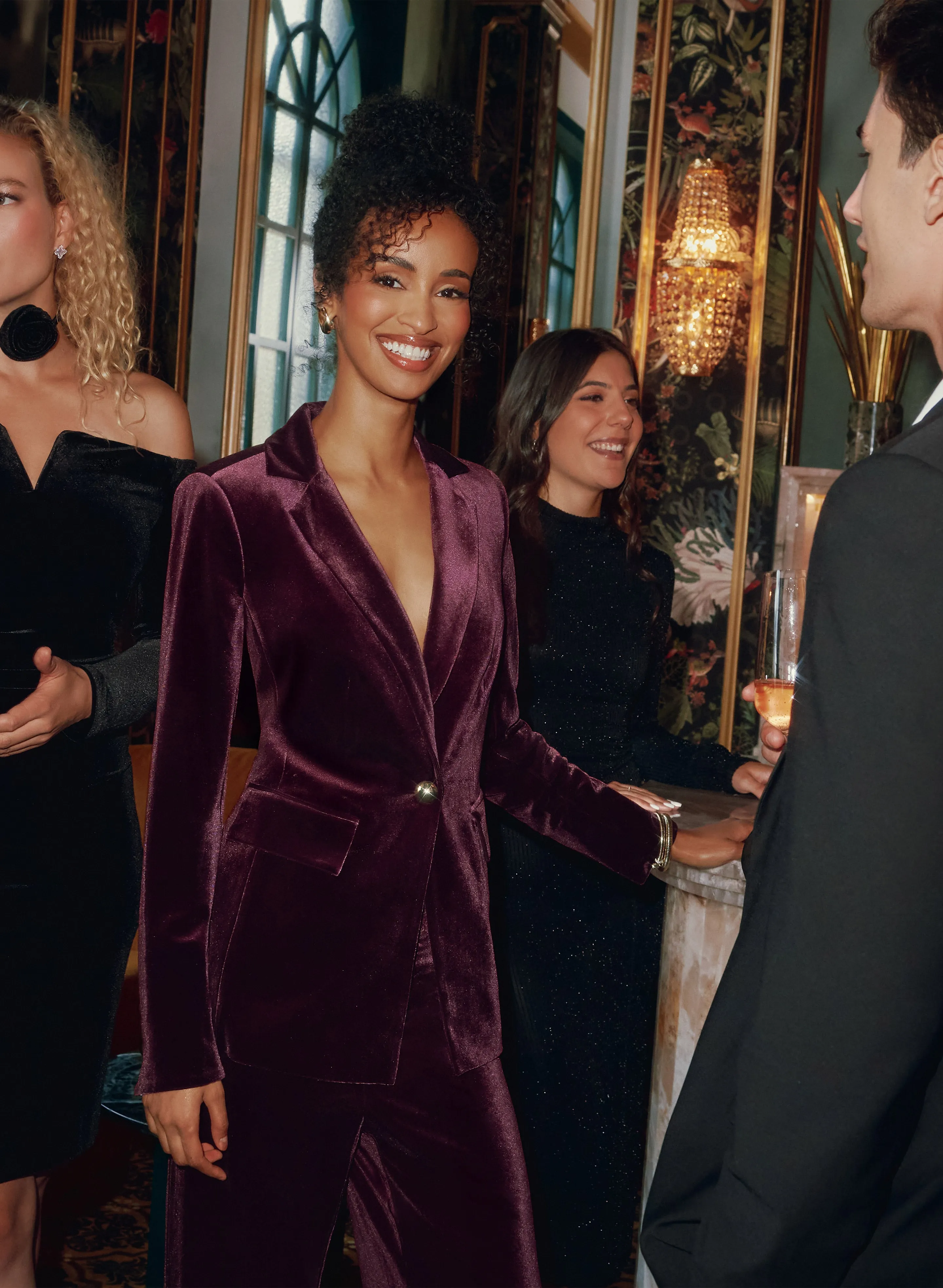 Notched Lapel Velvet Blazer sold by Laura product image thumbnail 4