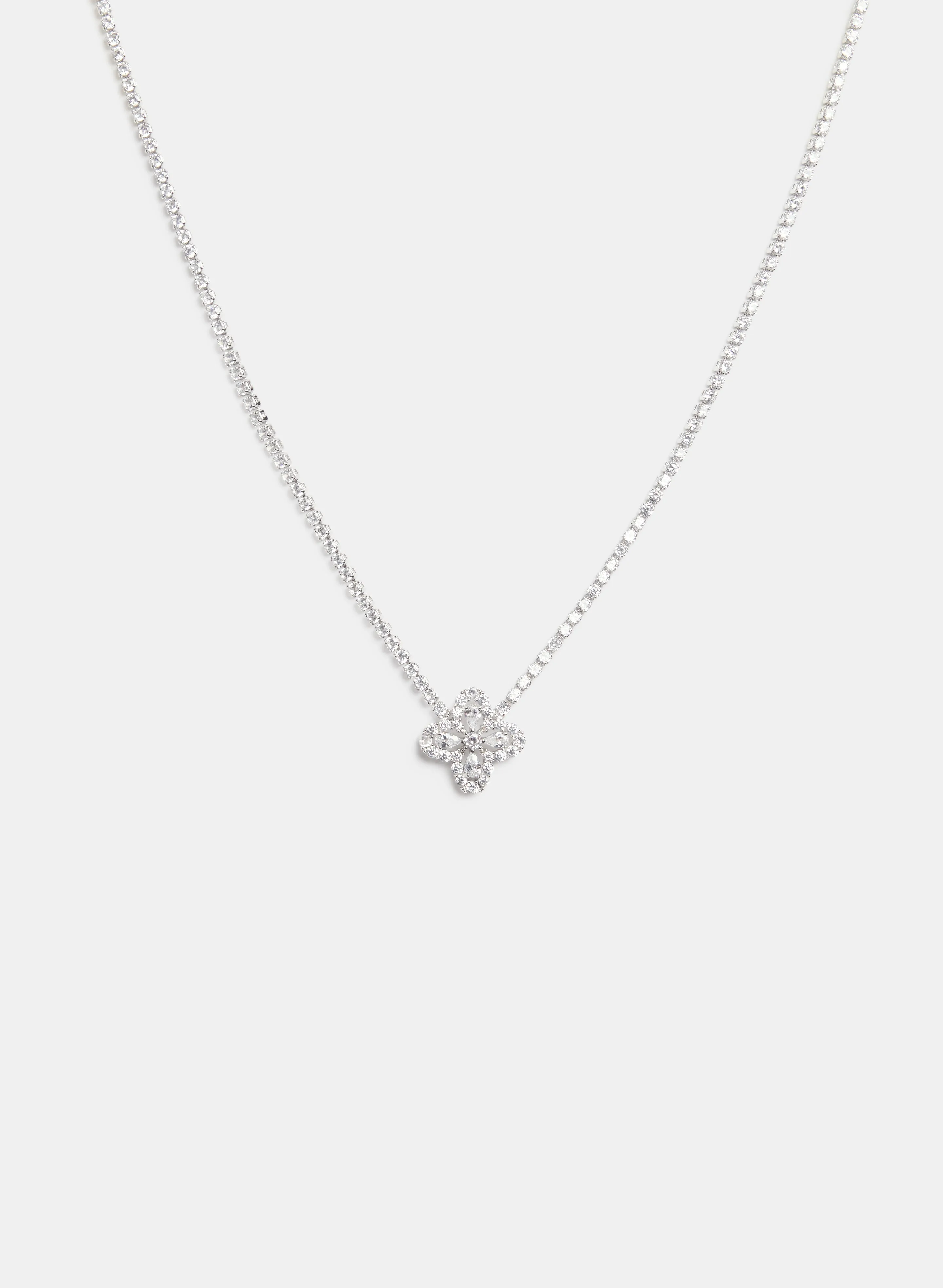 Chain Link Necklace sold by Laura