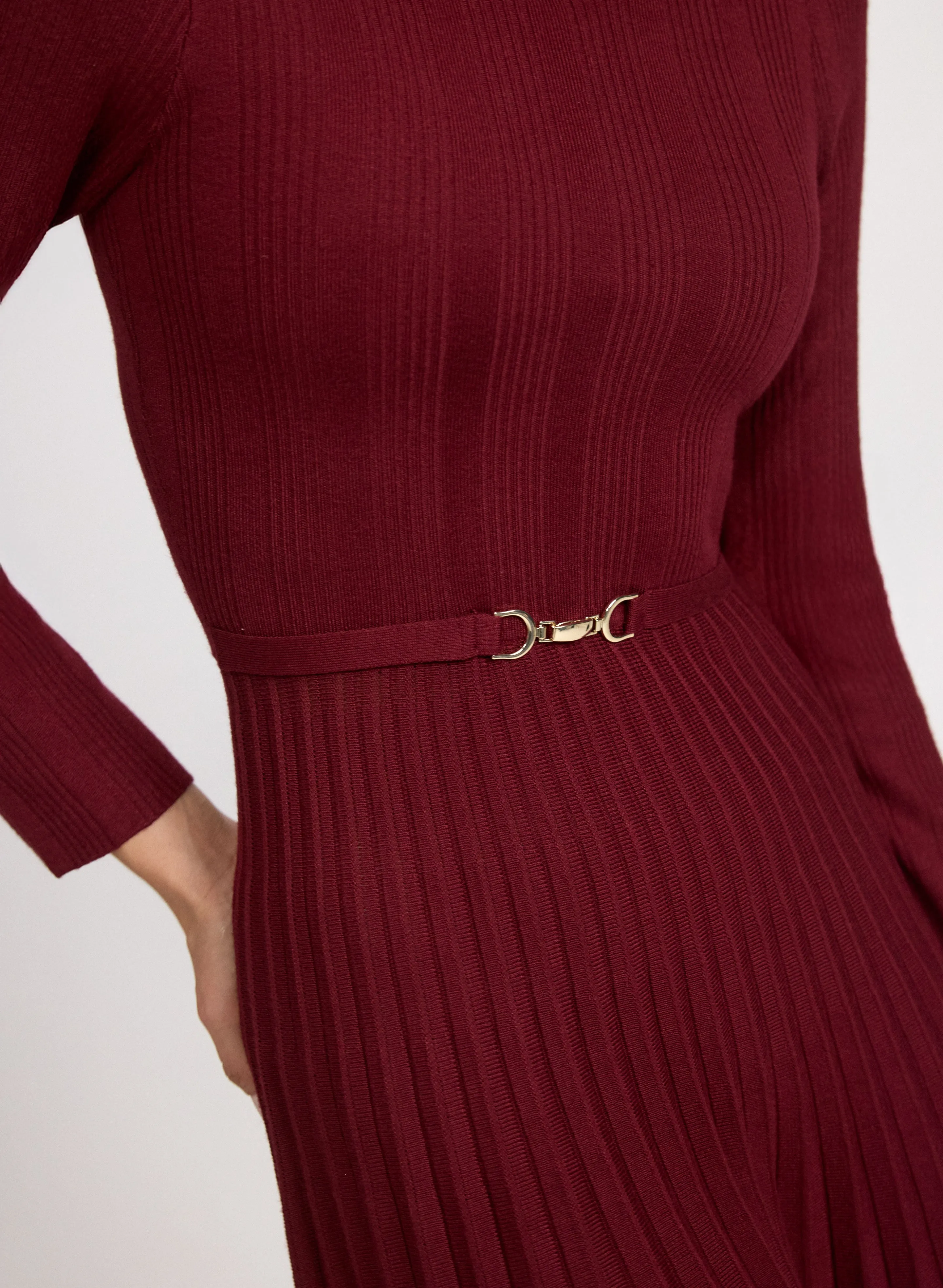 Pleated Knit Dress sold by Laura product image thumbnail 4