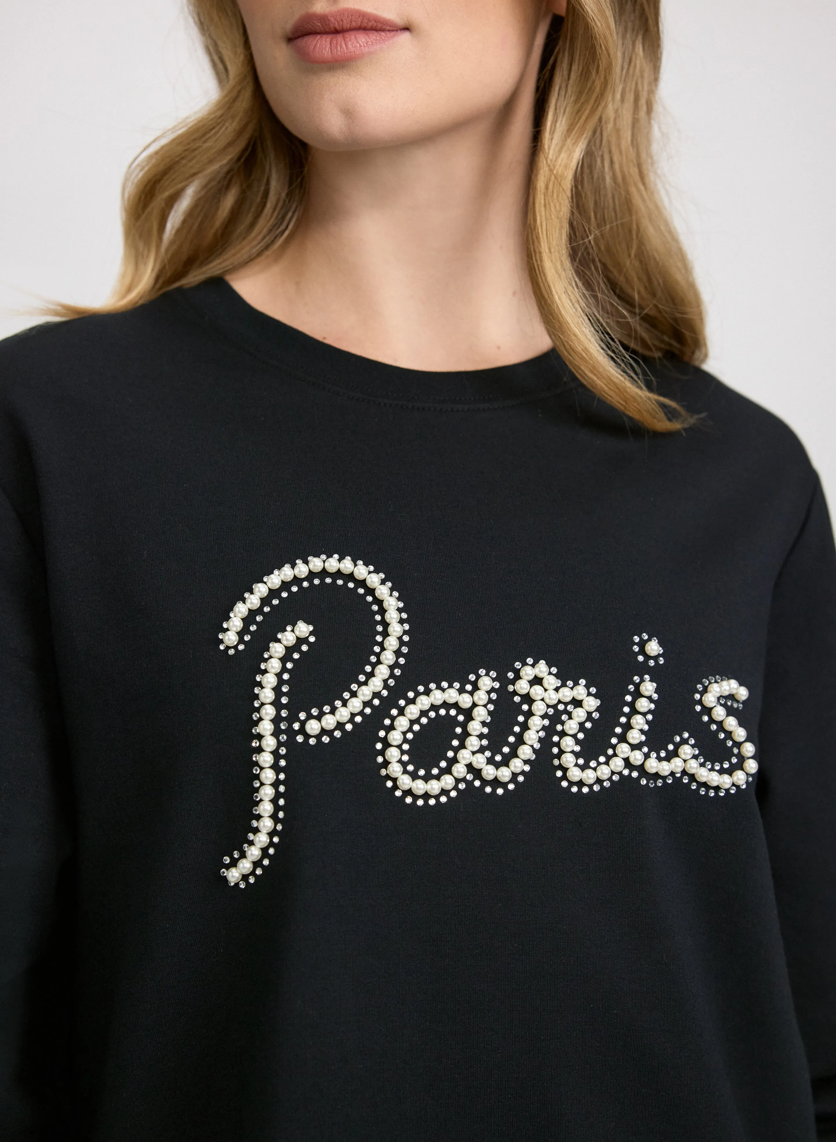 Paris Pearl Sweatshirt sold by Laura product image thumbnail 5