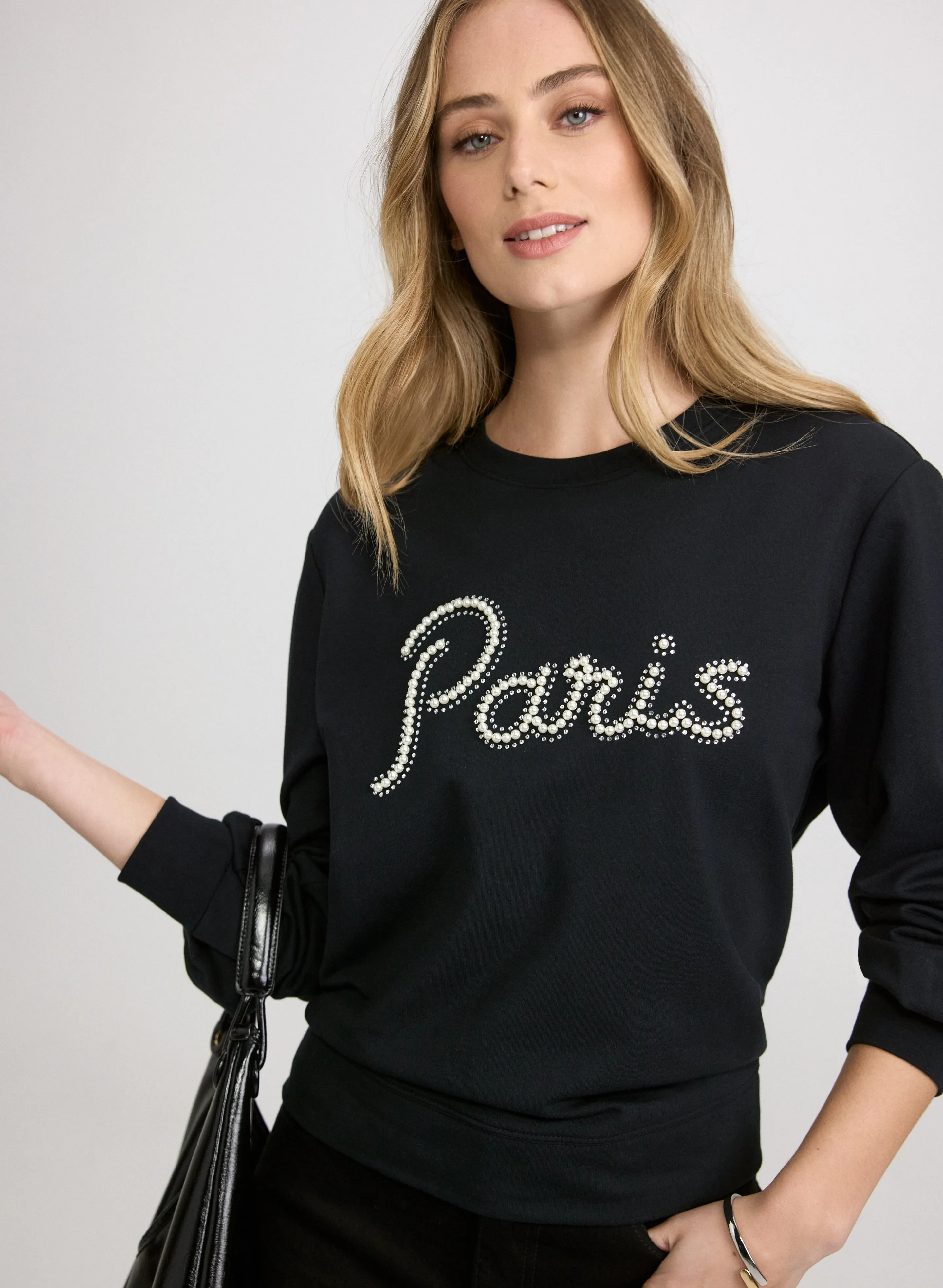 Paris Pearl Sweatshirt sold by Laura