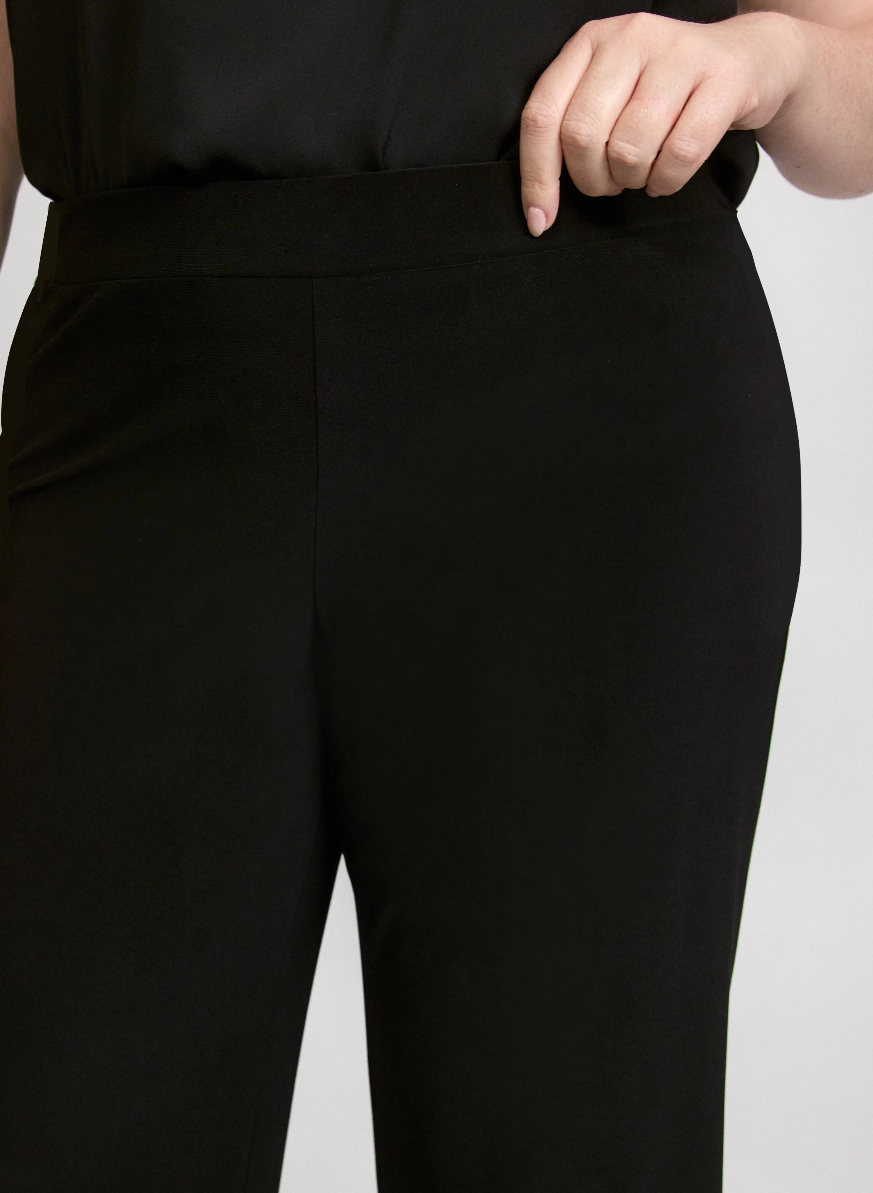 Olivia Wide-Leg Pants sold by Laura product image thumbnail 5