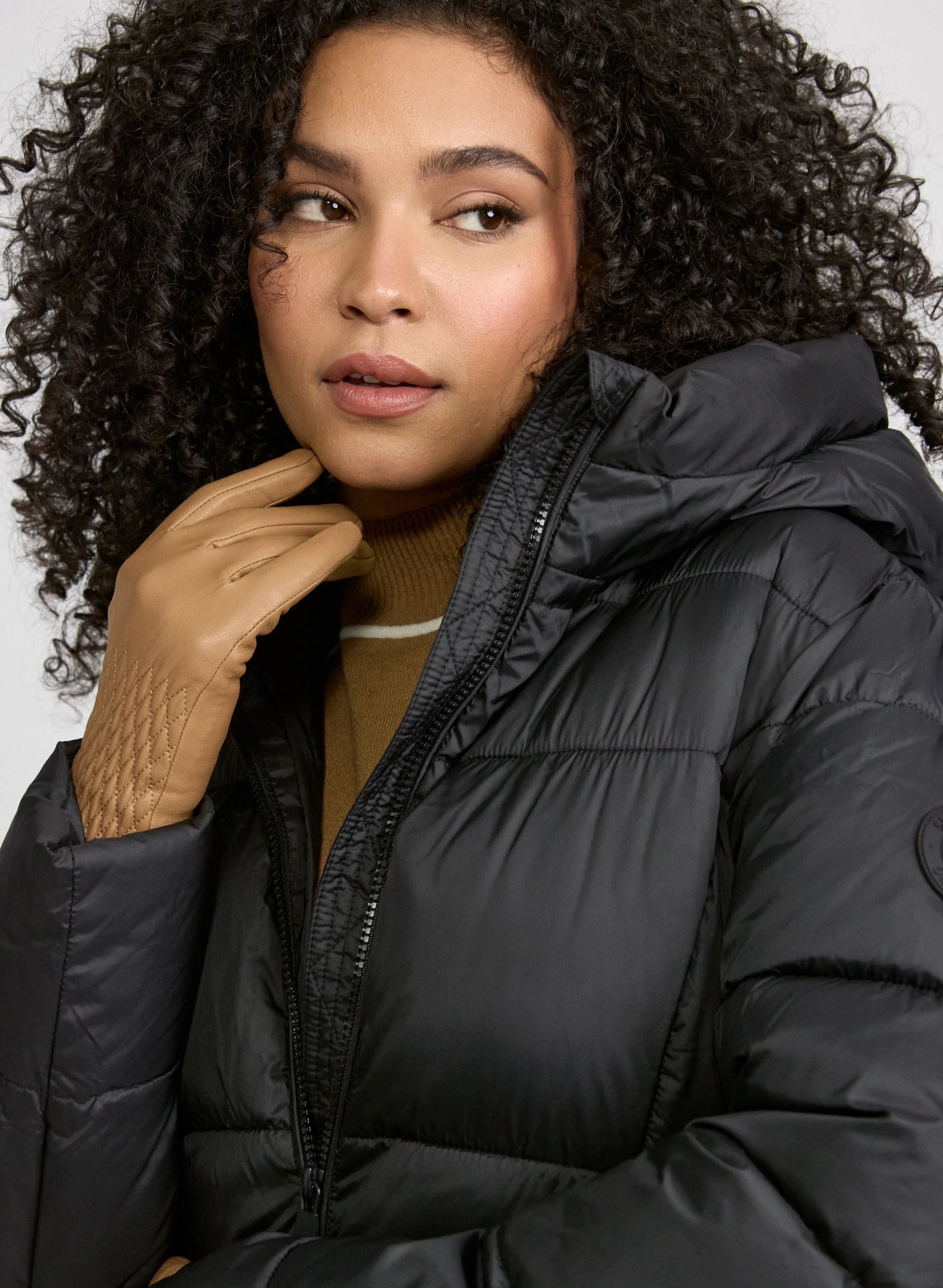 Simon Chang - Hooded Puffer Coat sold by Laura product image thumbnail 3