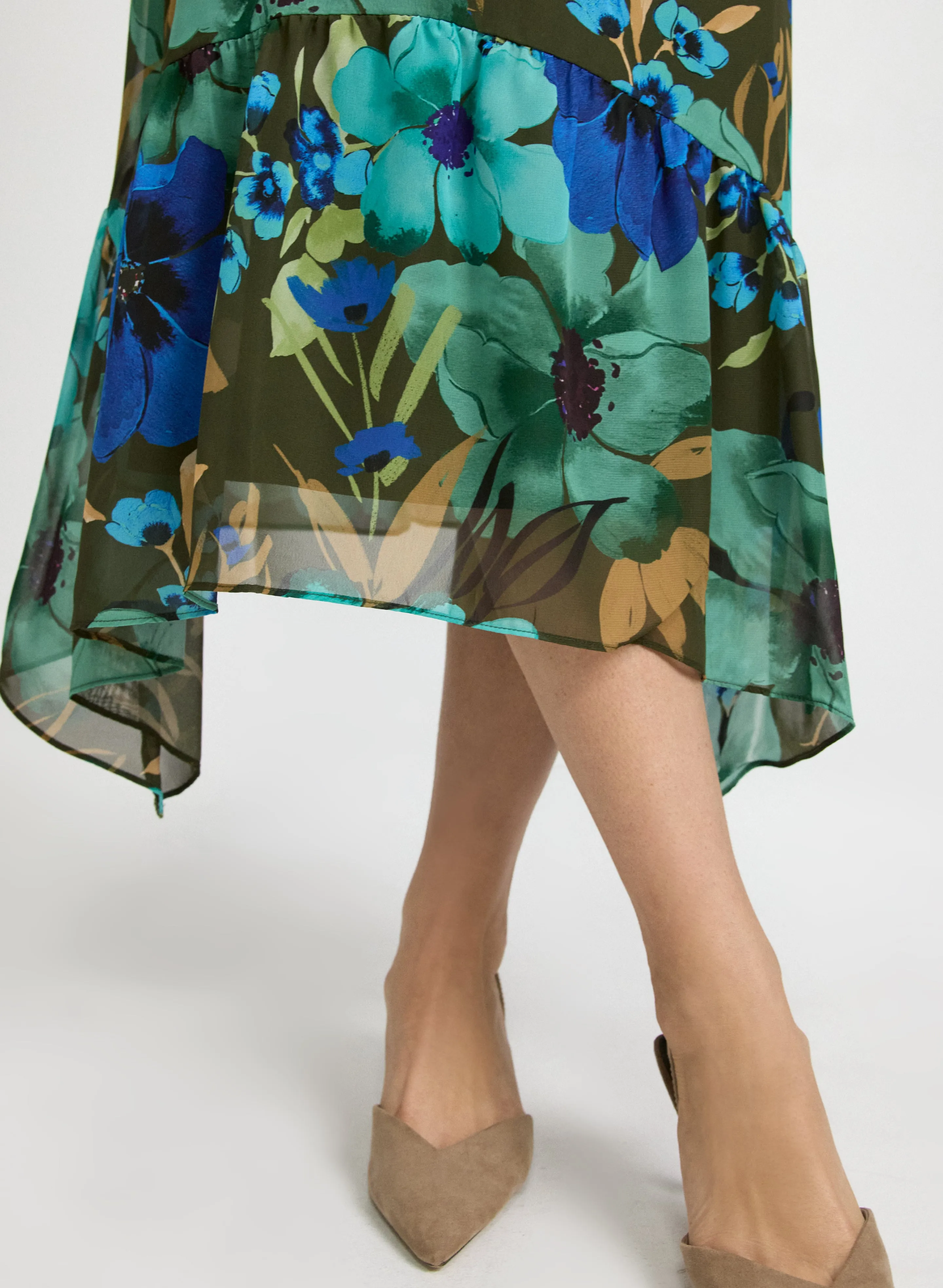 Sleeveless Floral Dress sold by Laura product image thumbnail 5