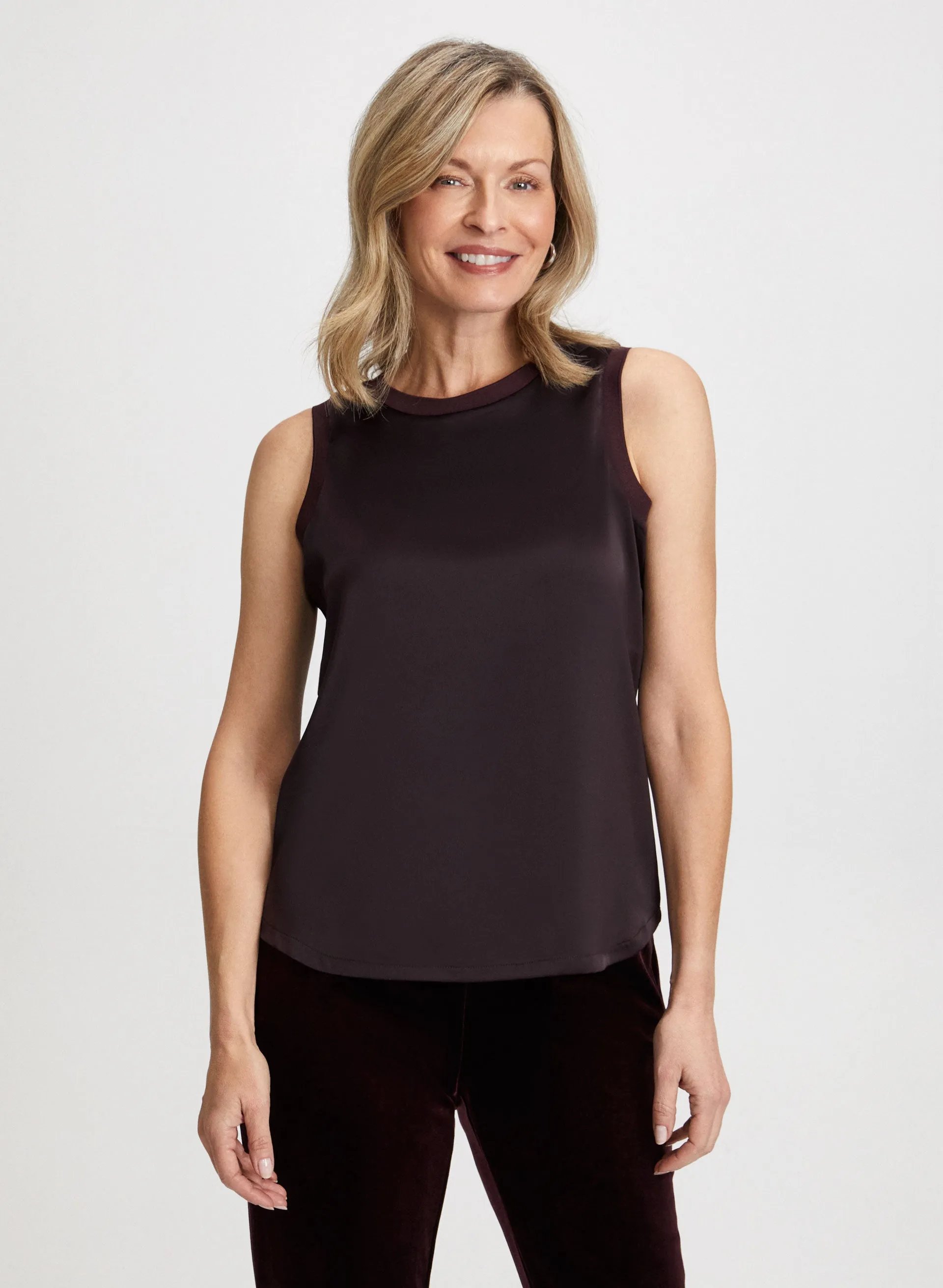 Sleeveless Top sold by Laura product image thumbnail 5
