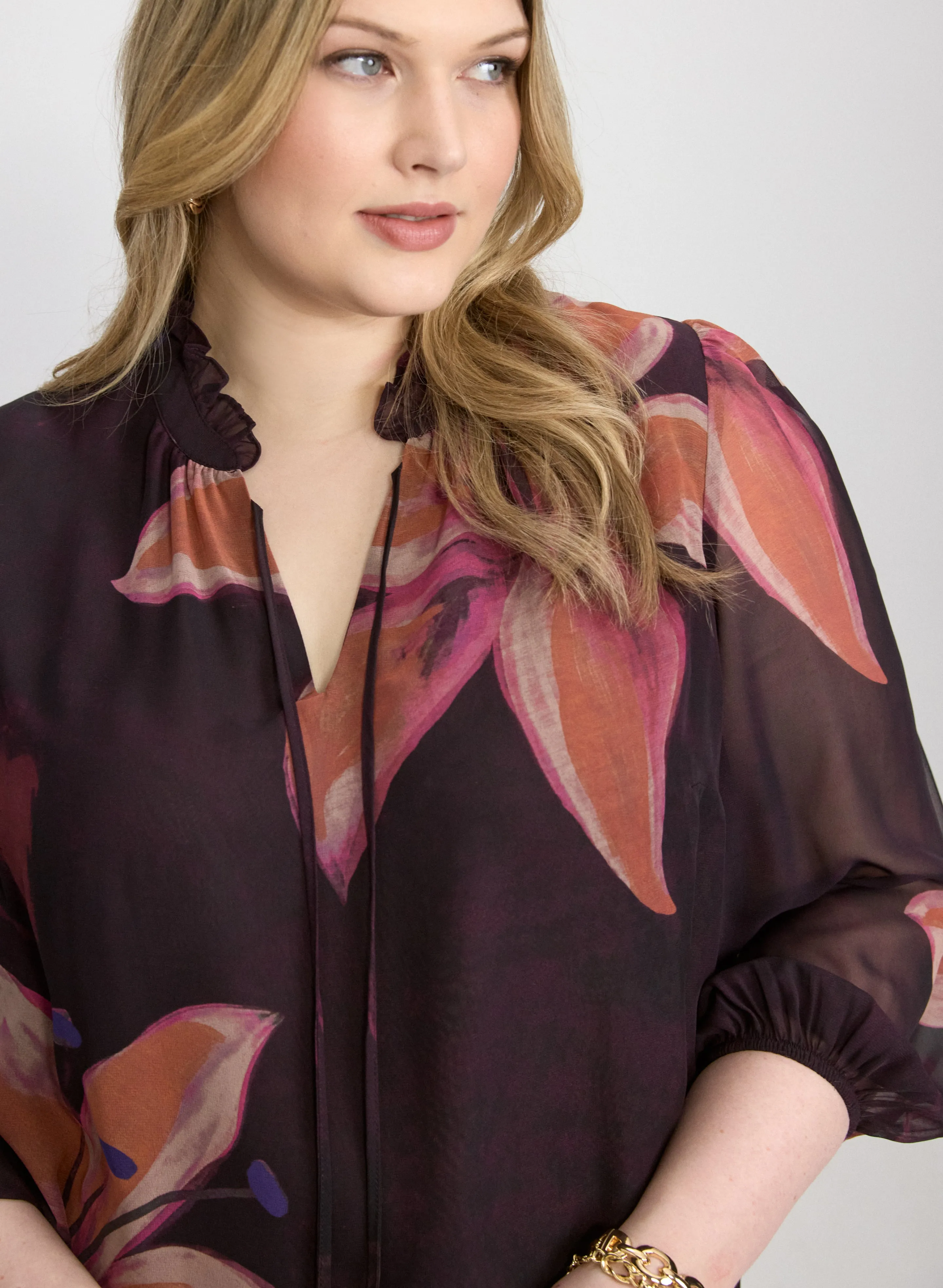 Floral Chiffon Blouse sold by Laura product image thumbnail 5