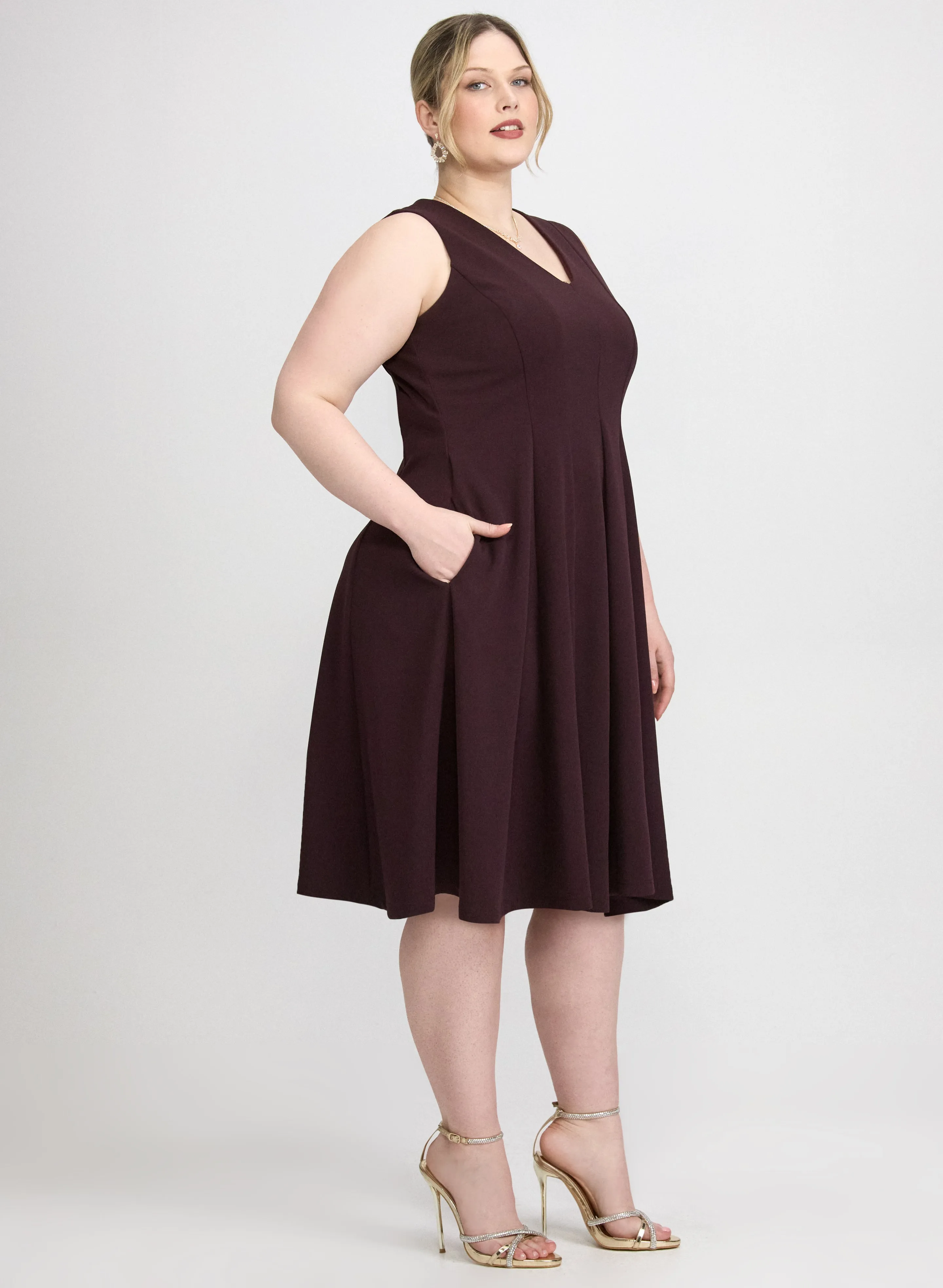 Crepe Fit and Flare Dress sold by Laura product image thumbnail 2