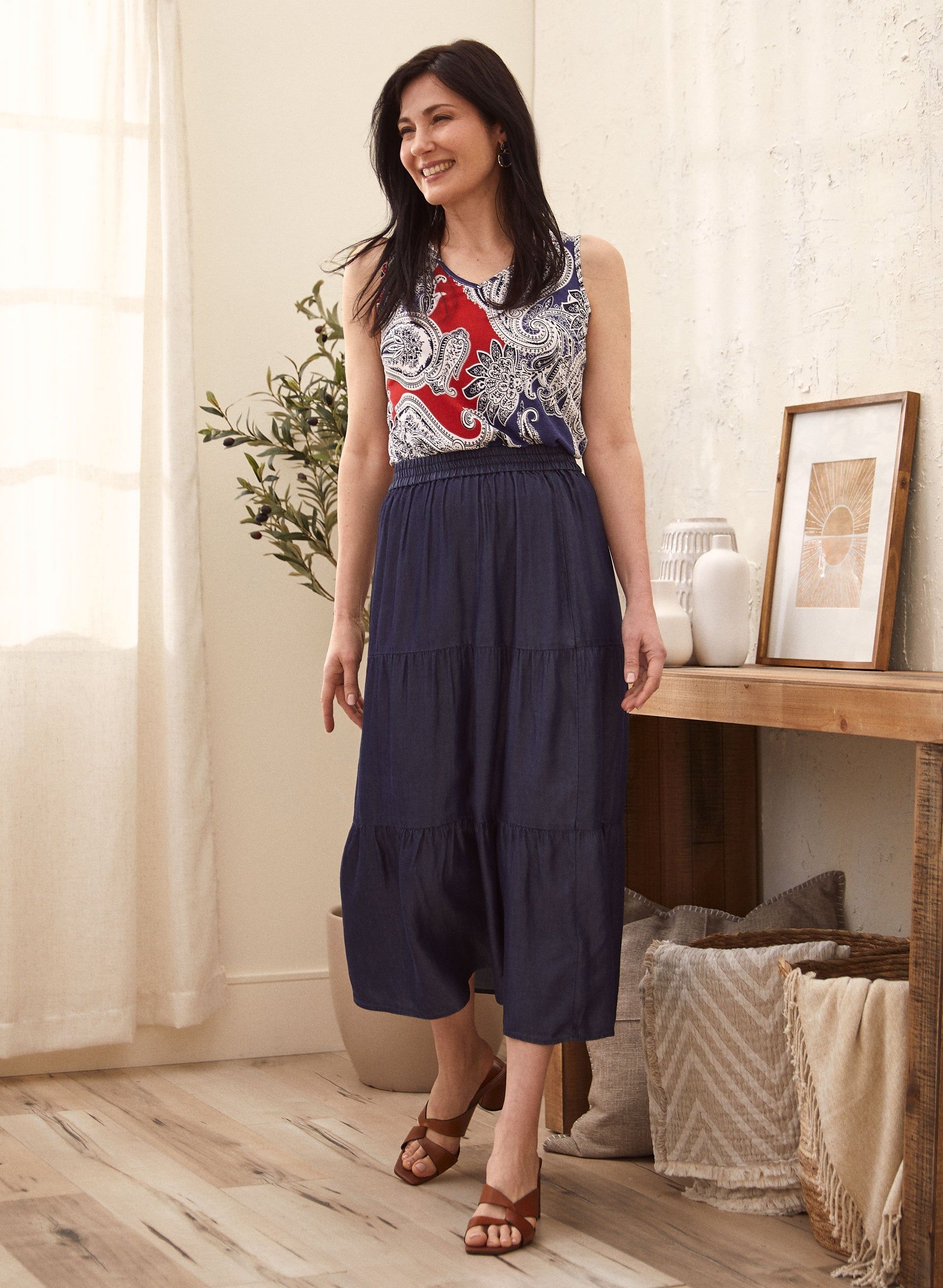 Paisley Print Sleeveless Top sold by Laura product image thumbnail 3