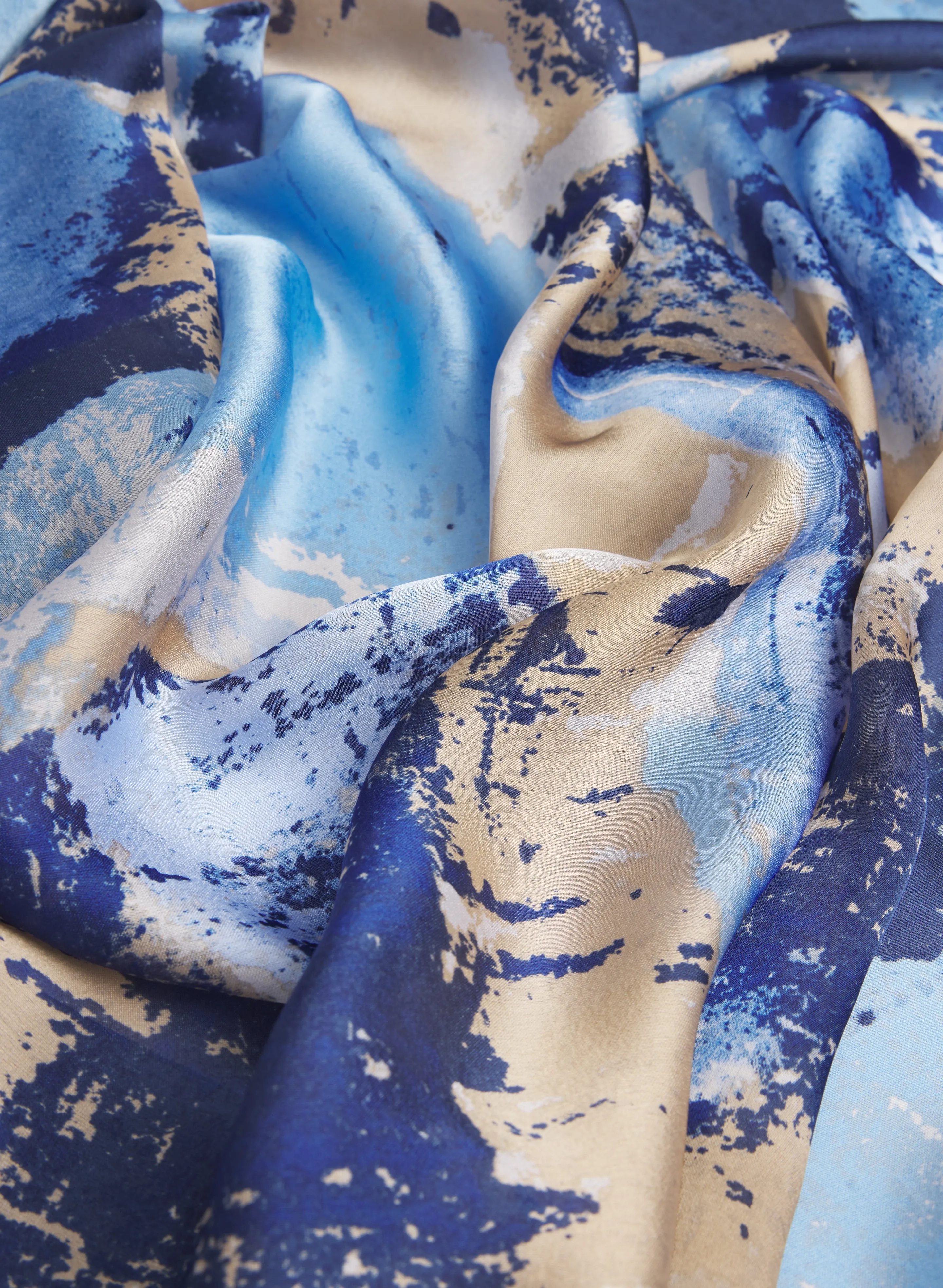 Abstract Print Scarf sold by Laura product image thumbnail 2