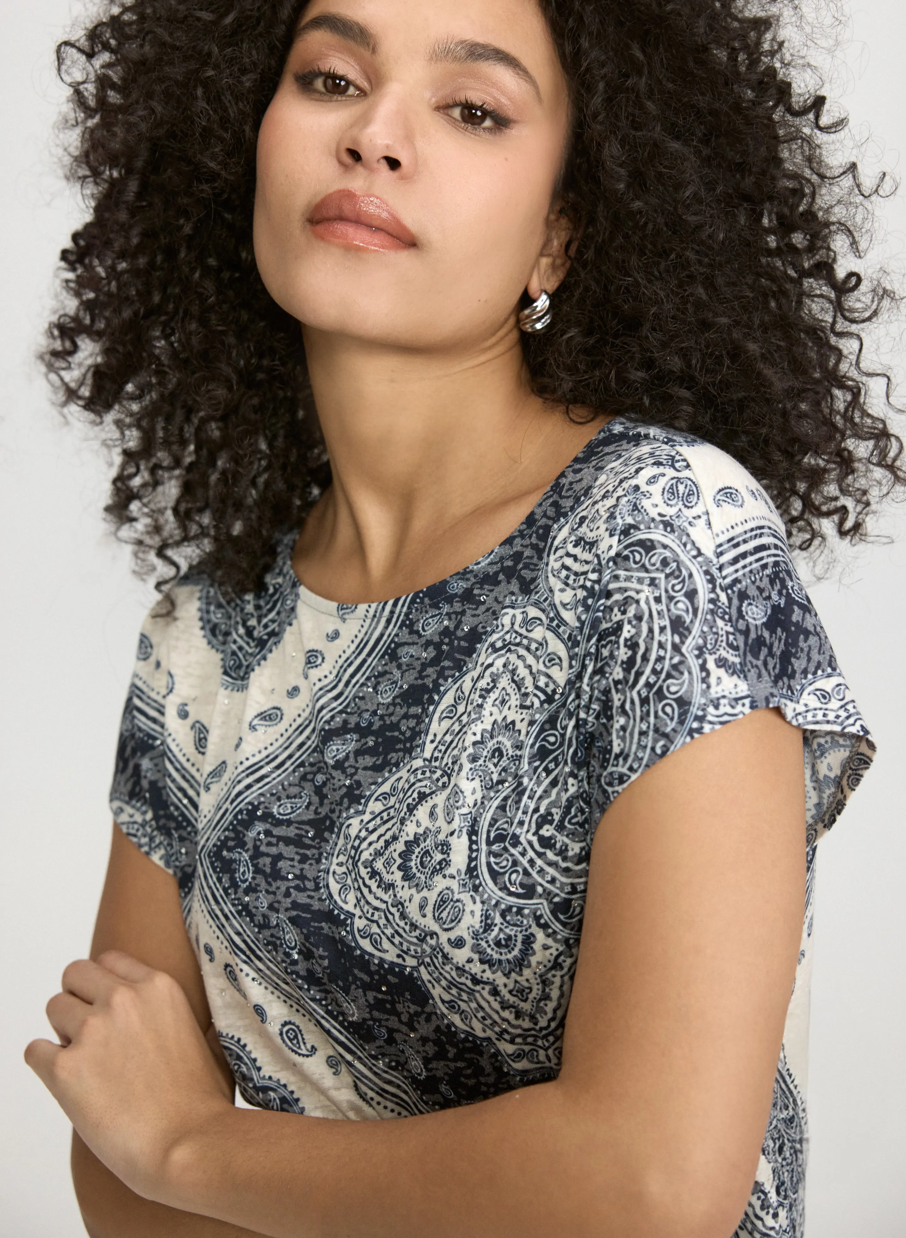 Paisley Print T-Shirt sold by Laura product image thumbnail 5