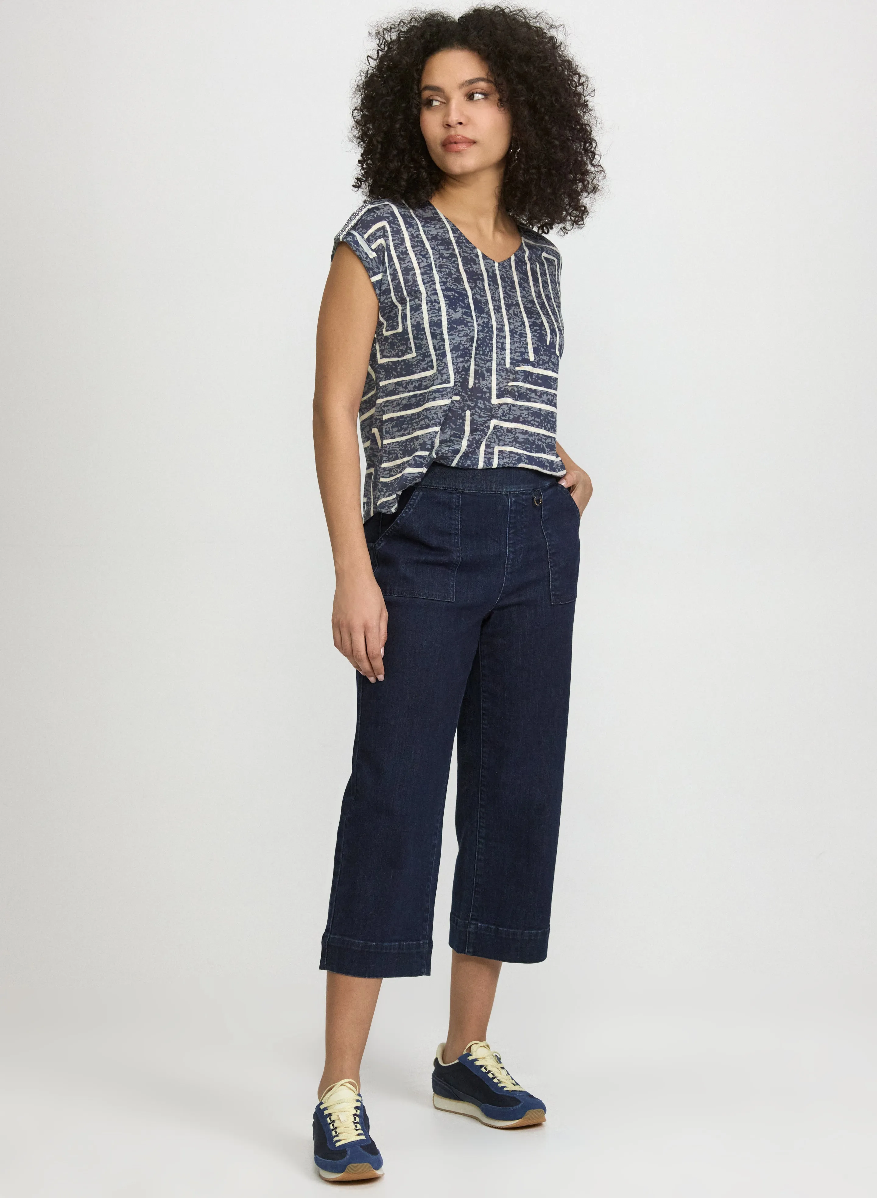 Embellished Geometric T-Shirt sold by Laura product image thumbnail 3