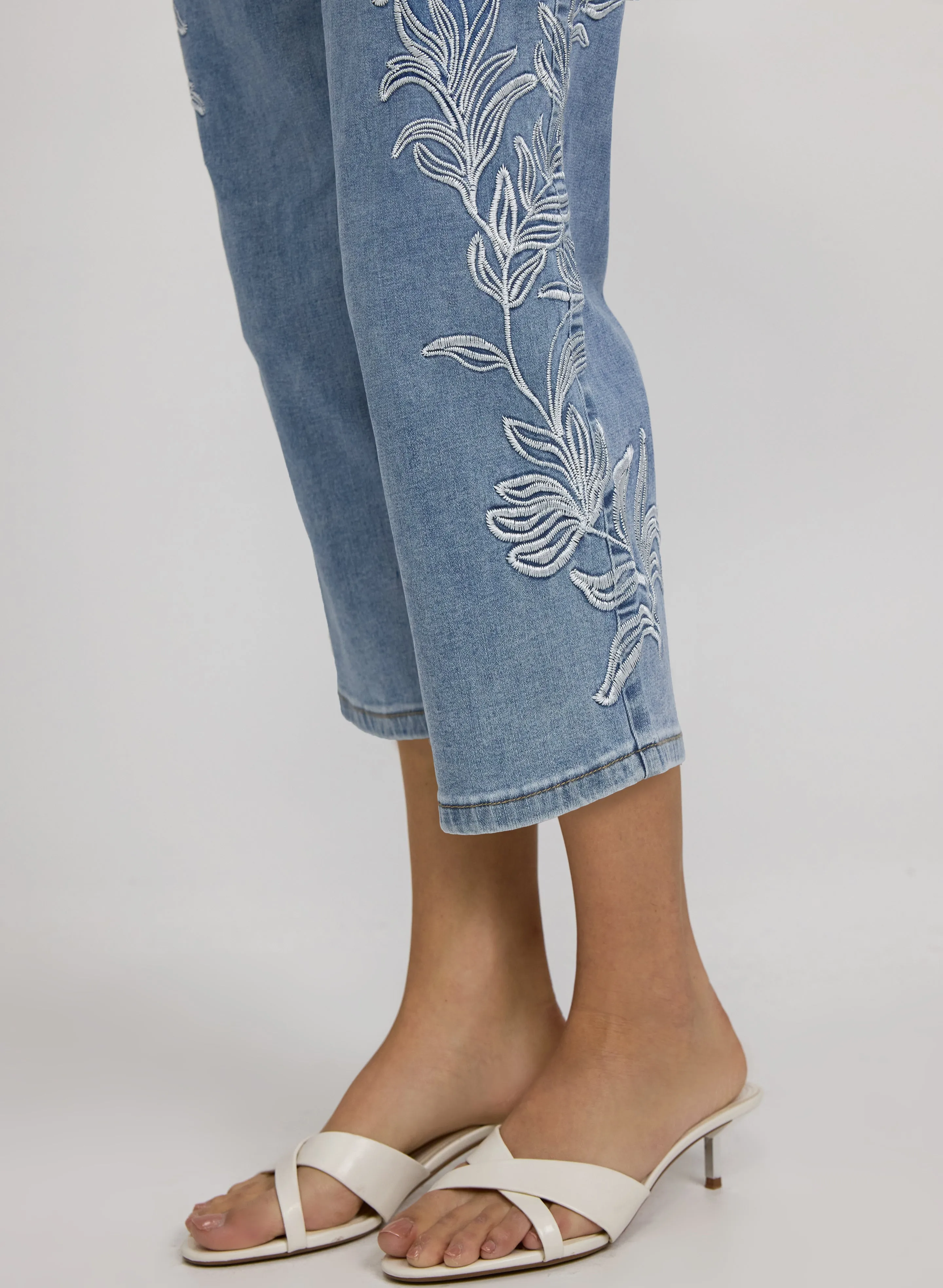 Embroidered Straight-Leg Capris sold by Laura product image thumbnail 5