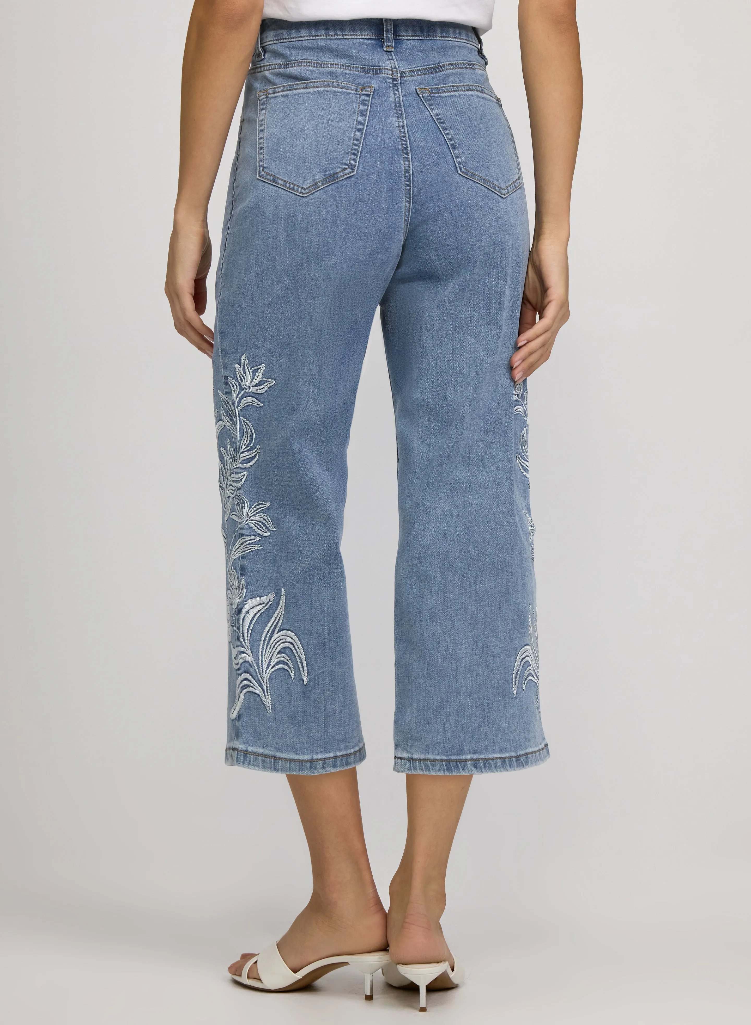 Embroidered Straight-Leg Capris sold by Laura product image thumbnail 3