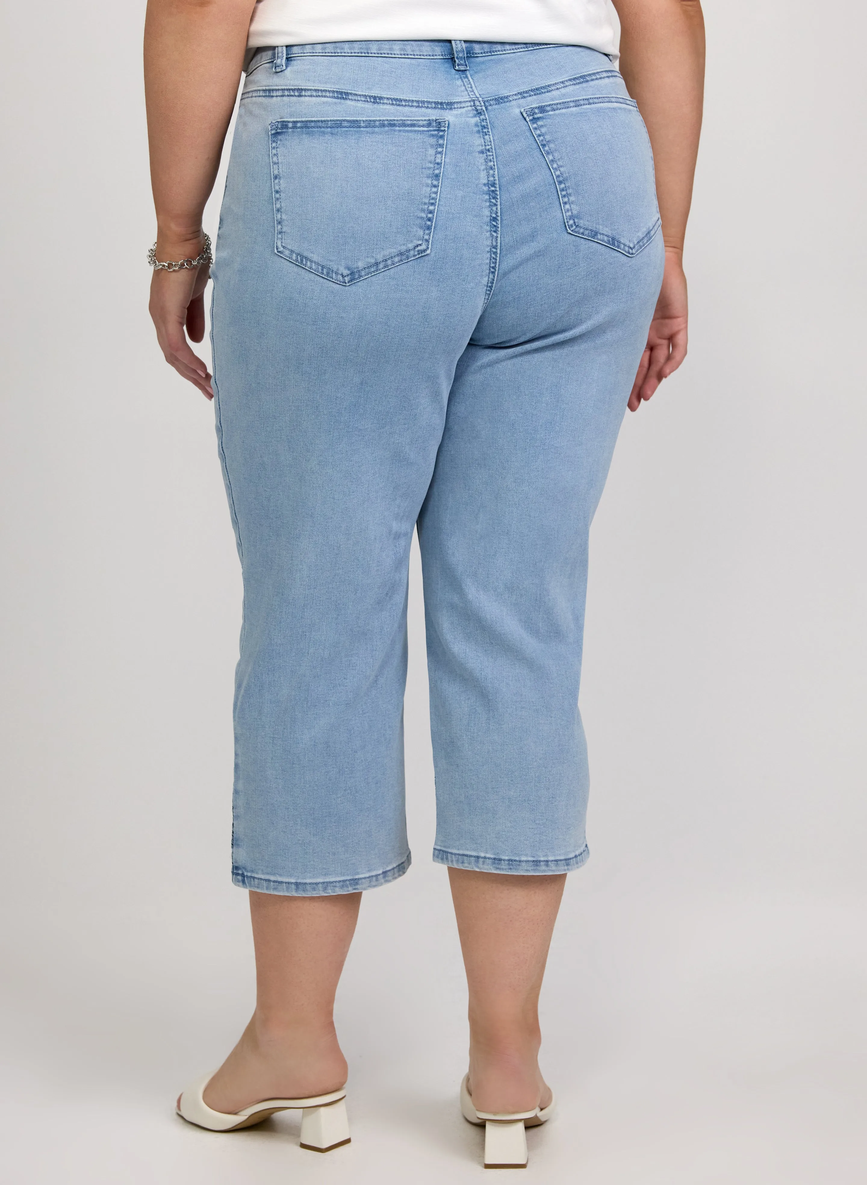 Embroidered Denim Capris sold by Laura product image thumbnail 4