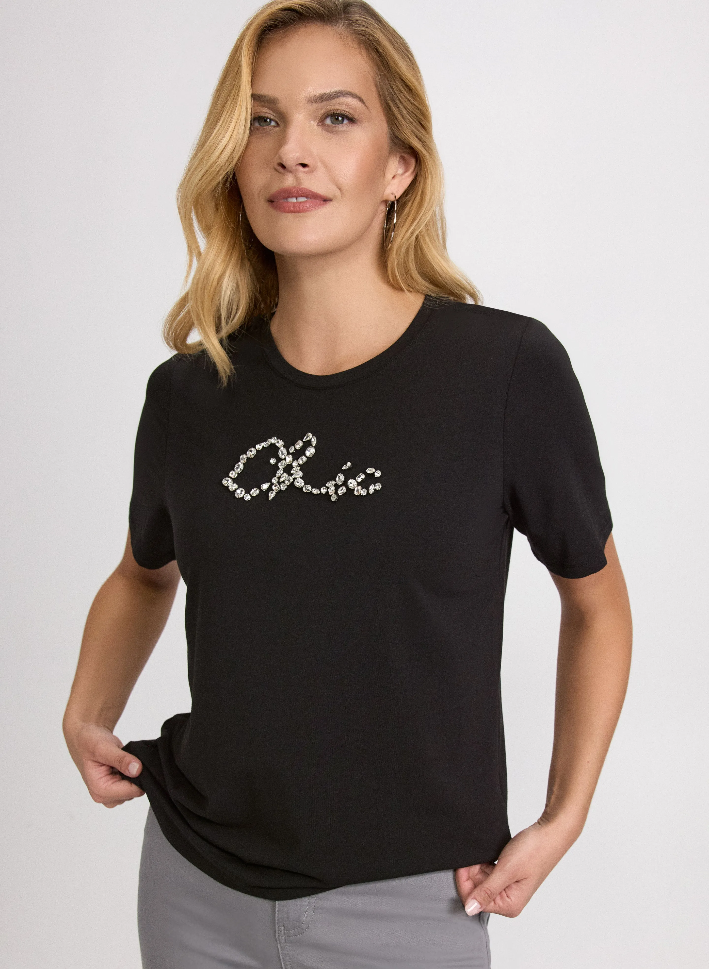 Chic Logo T-Shirt sold by Laura product image thumbnail 5