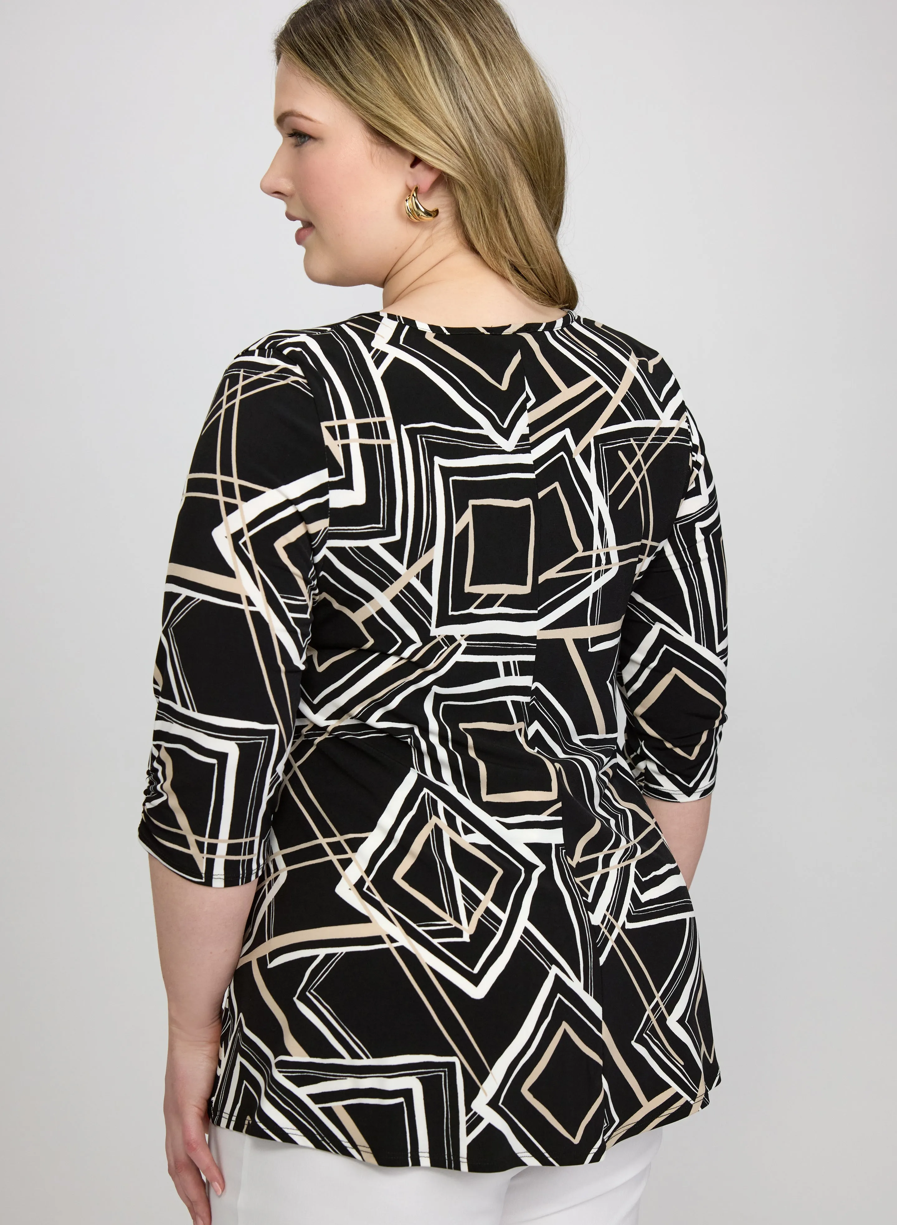Geometric Jersey Top sold by Laura product image thumbnail 5