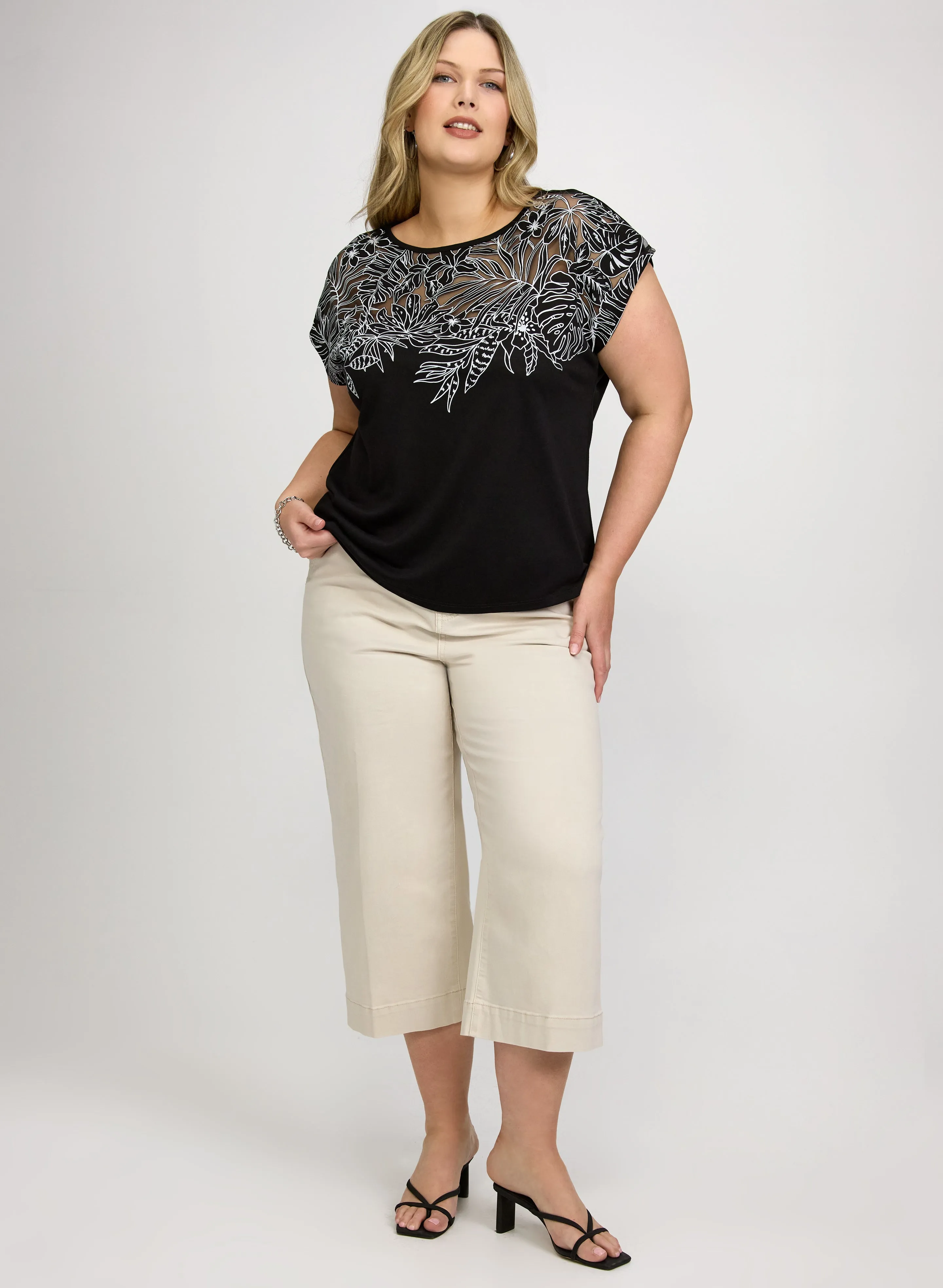 Palm Leaf Applique T-Shirt sold by Laura product image thumbnail 4