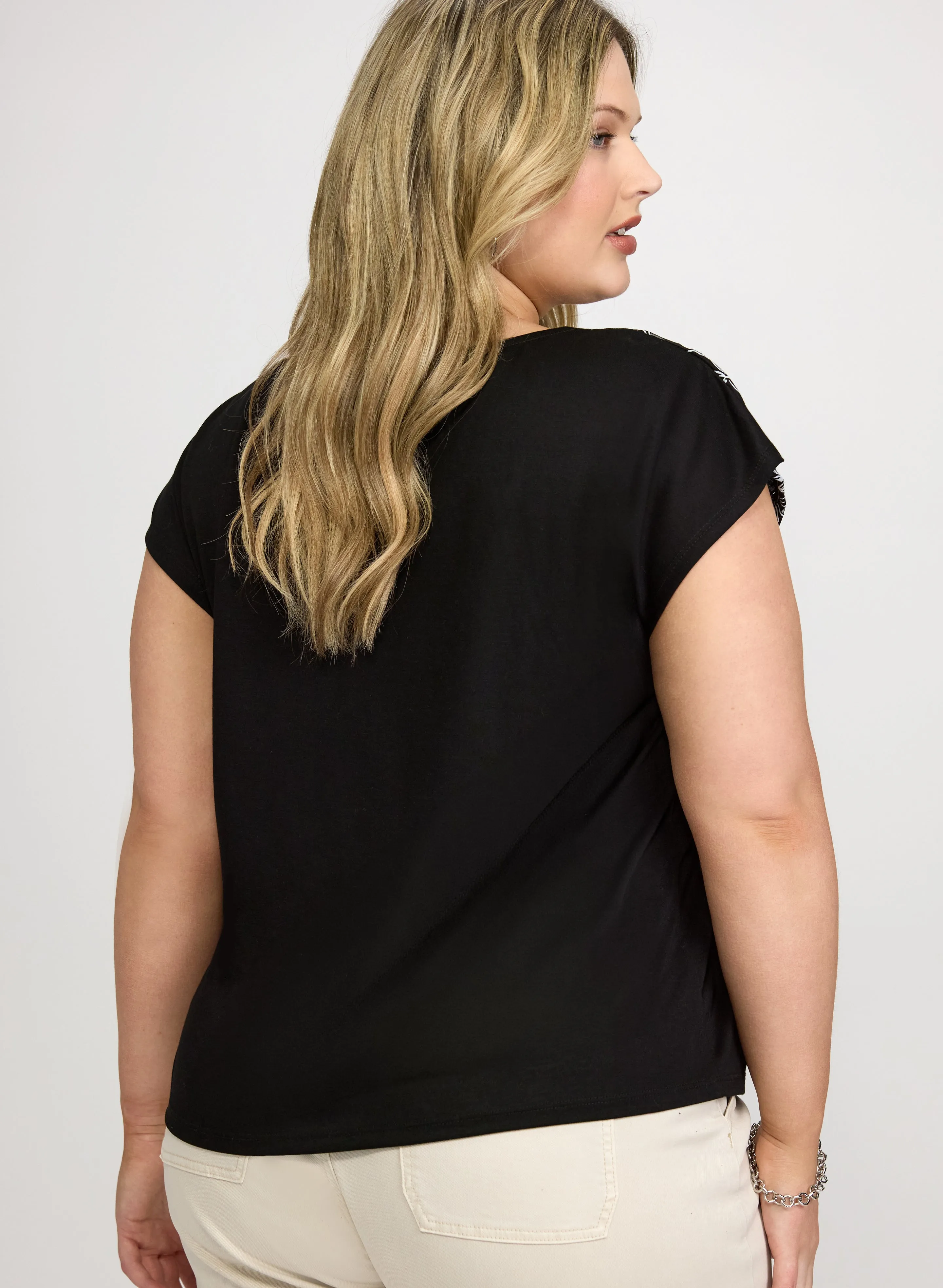 Palm Leaf Applique T-Shirt sold by Laura product image thumbnail 3