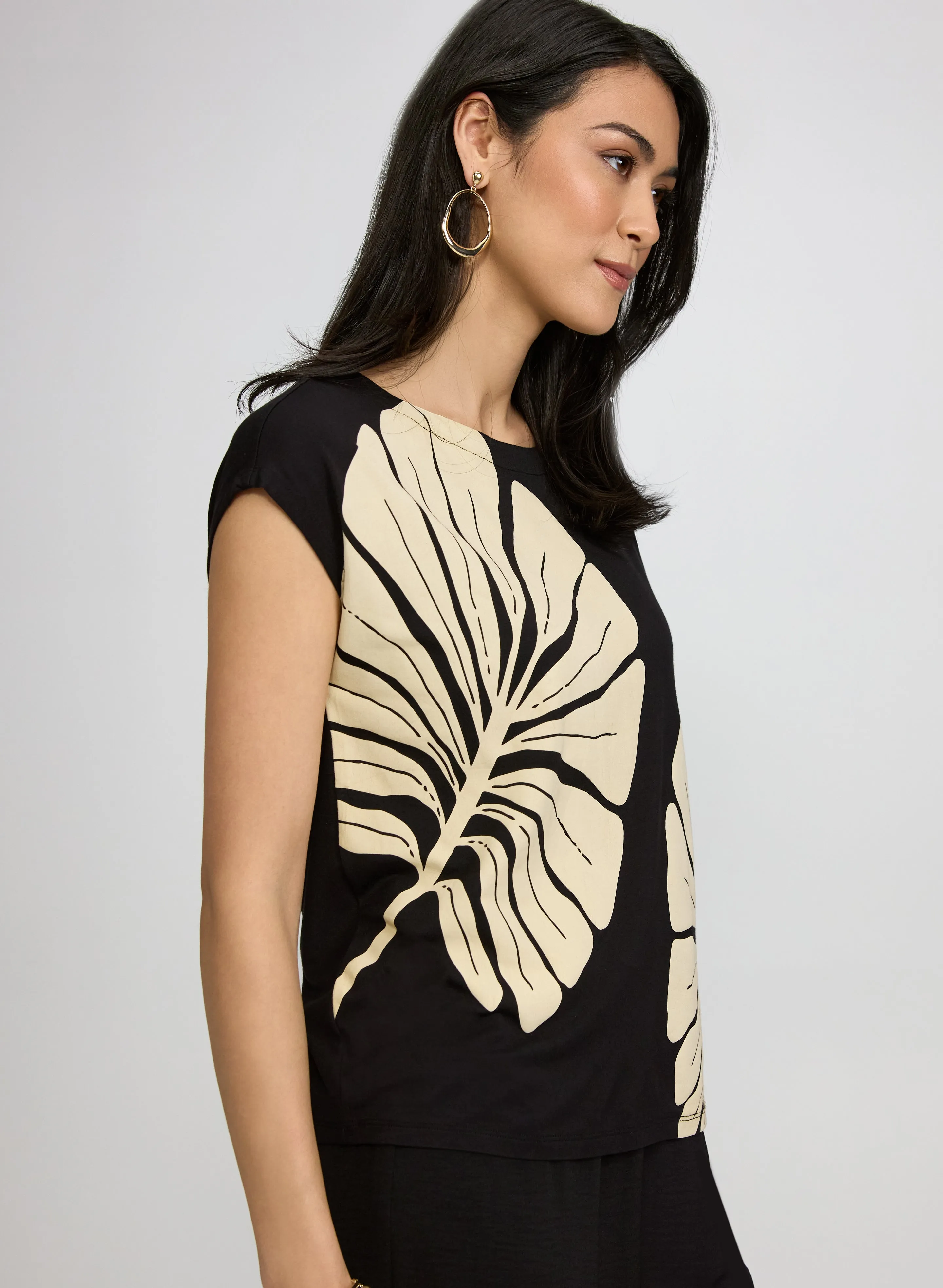 Palm Print T-Shirt sold by Laura product image thumbnail 5