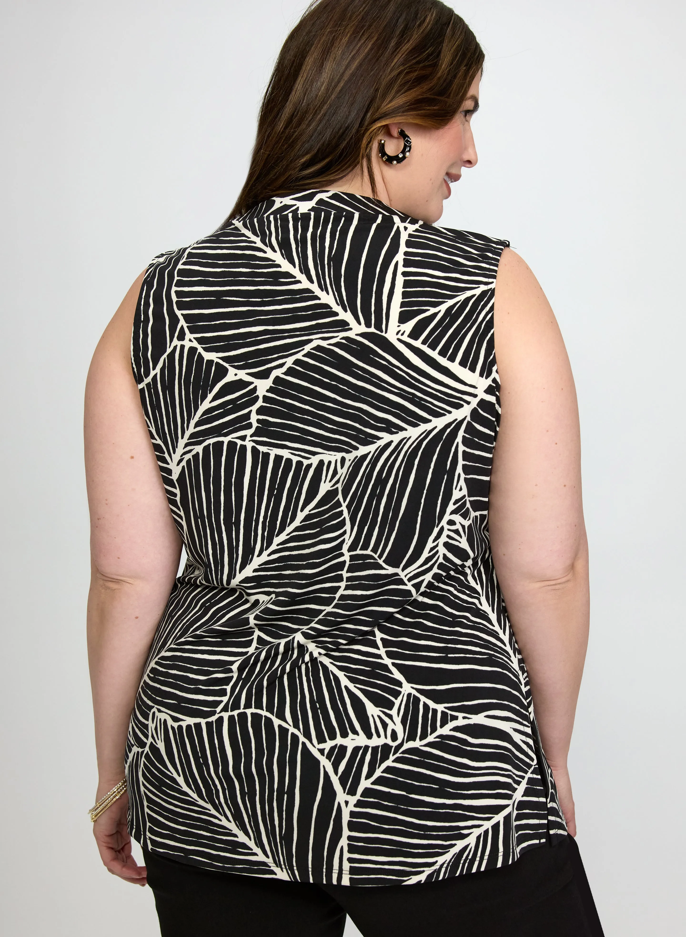 Leaf Print Top sold by Laura product image thumbnail 5