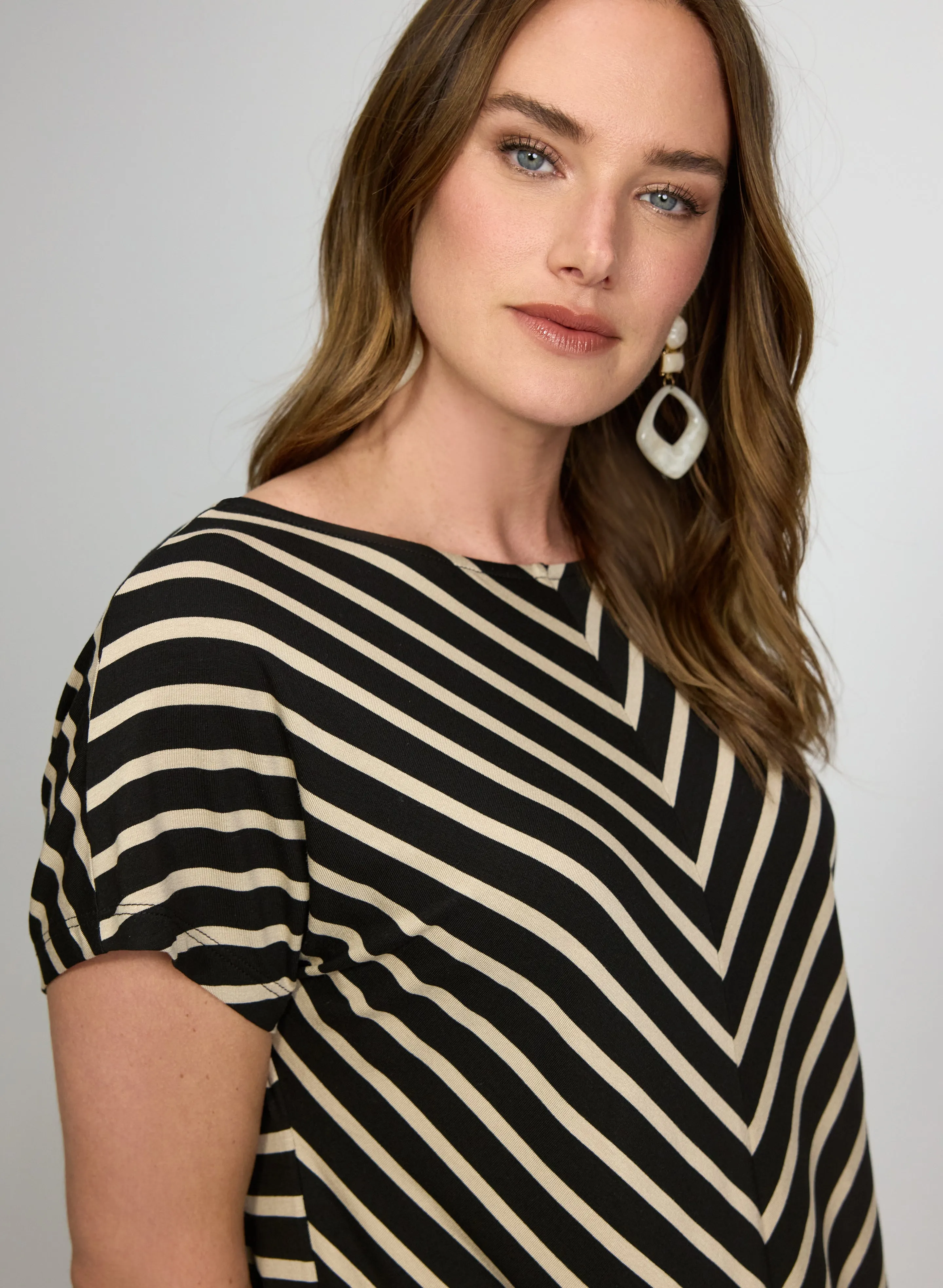 Striped Top sold by Laura product image thumbnail 5