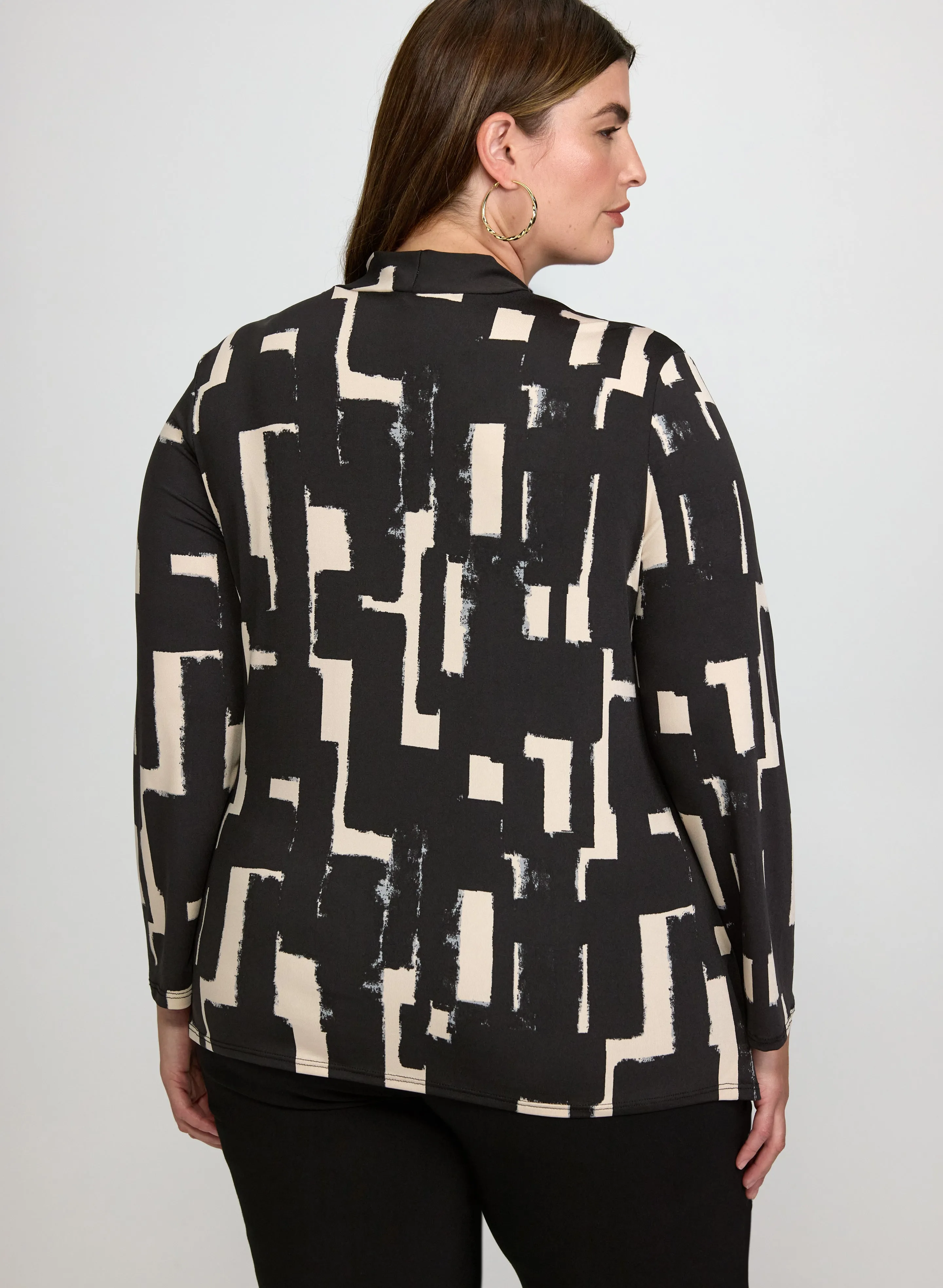 Abstract Print Illusion Top sold by Laura product image thumbnail 3