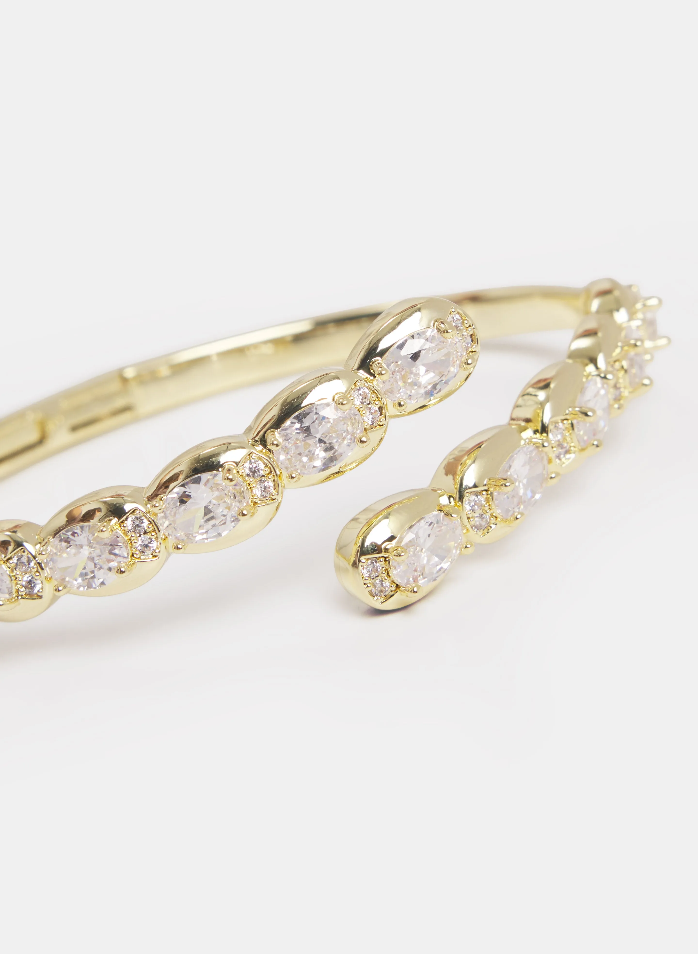Crystal Crossover Bracelet sold by Laura product image thumbnail 2