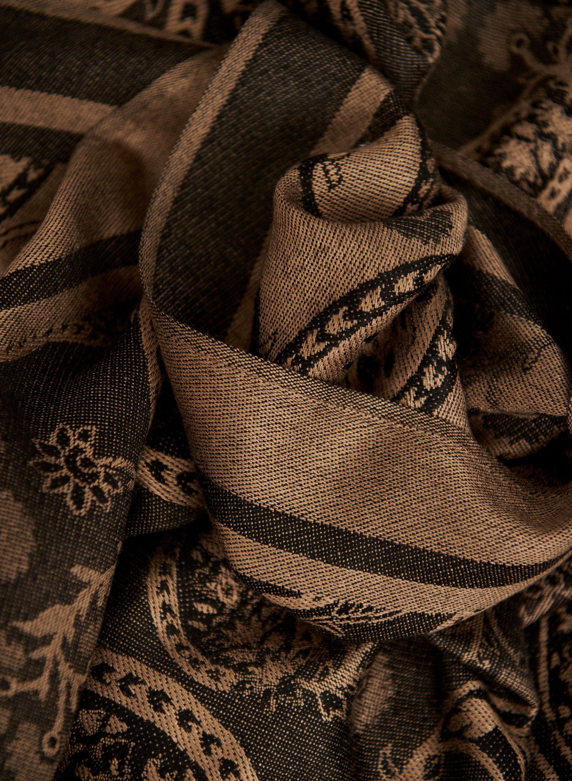 Paisley Fringed Jacquard Scarf sold by Laura product image thumbnail 2