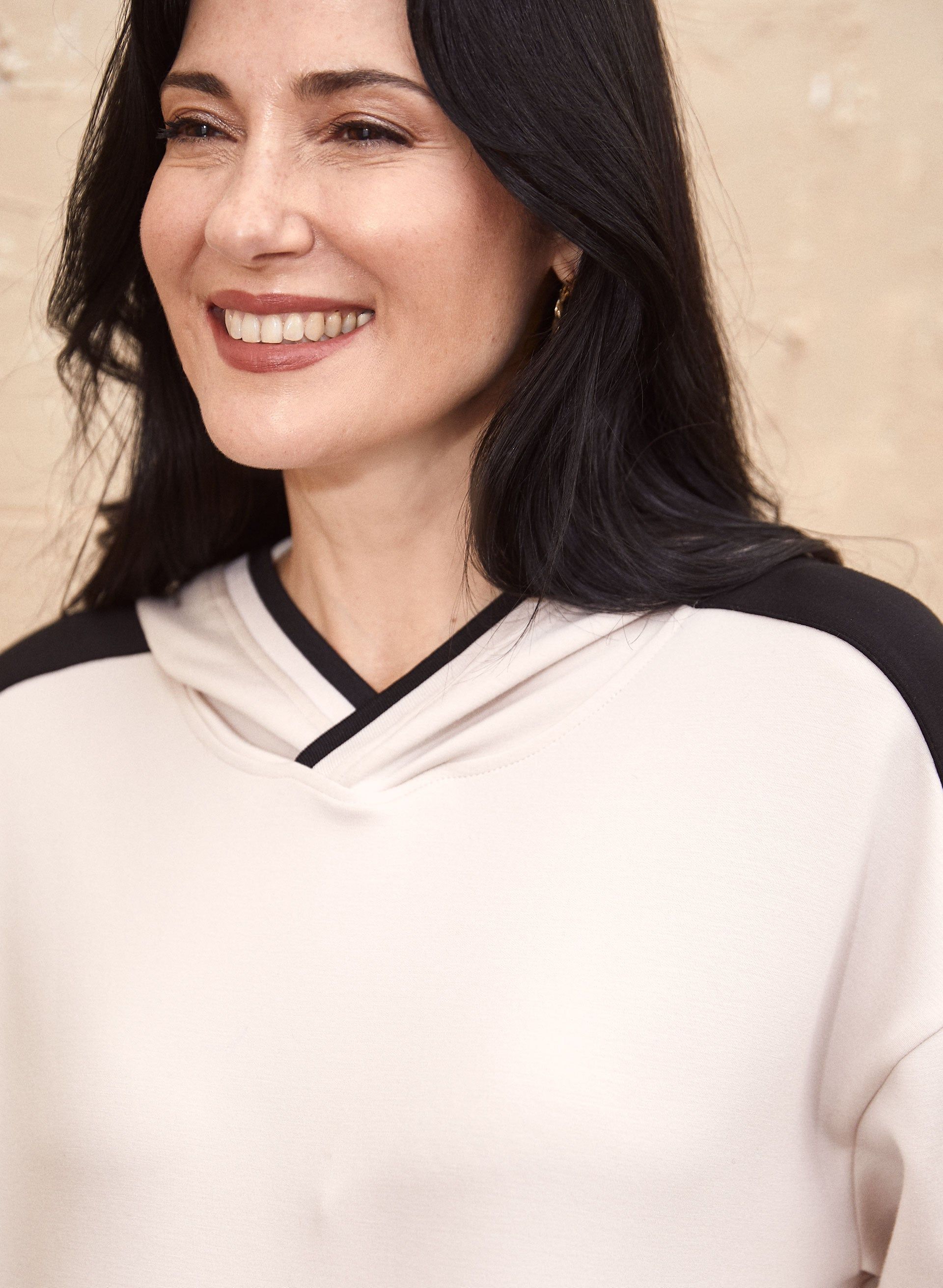 Hooded Colour Block Sweater sold by Laura product image thumbnail 2