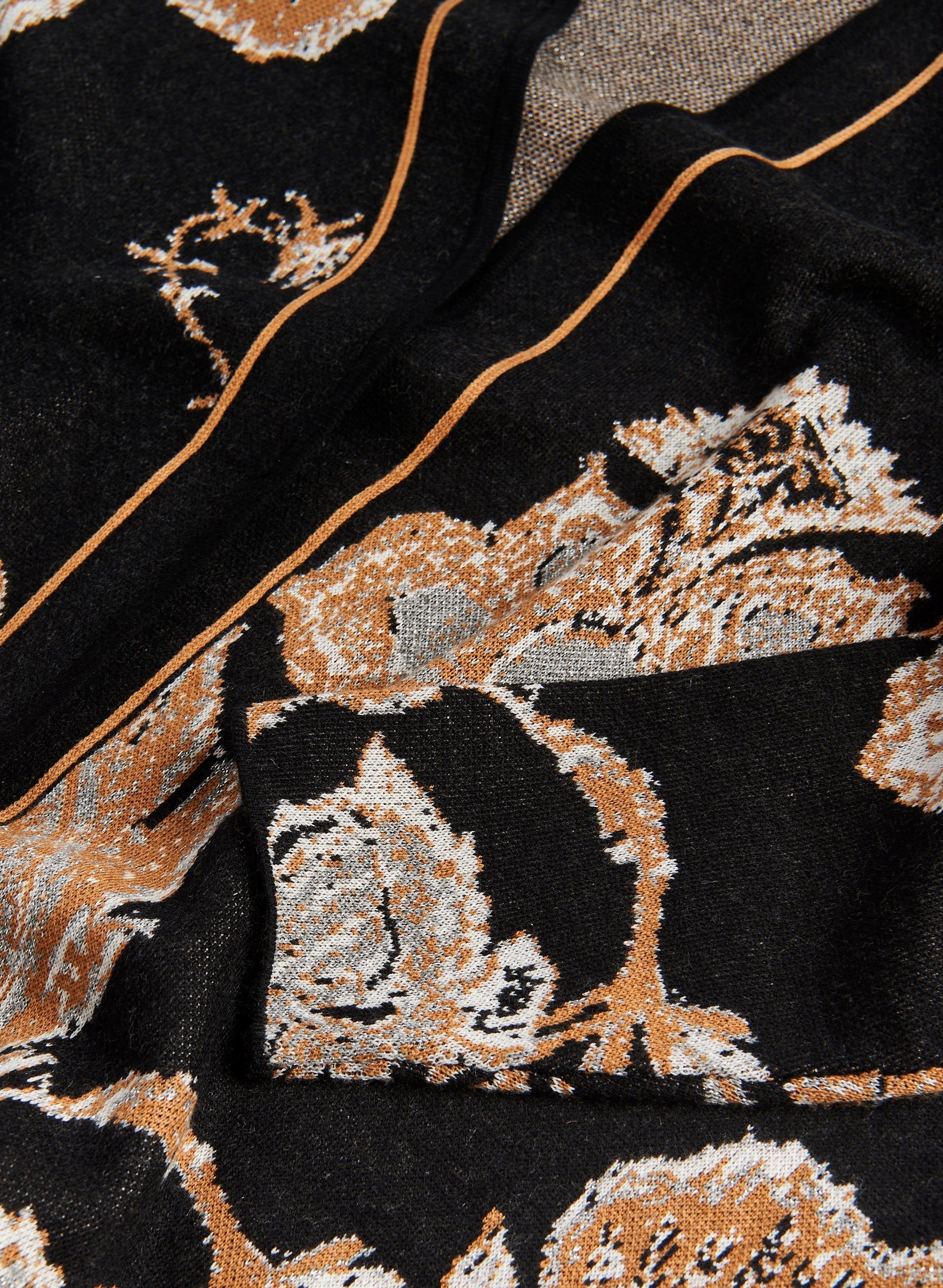 Floral Motif Jacquard Cardigan sold by Laura product image thumbnail 5